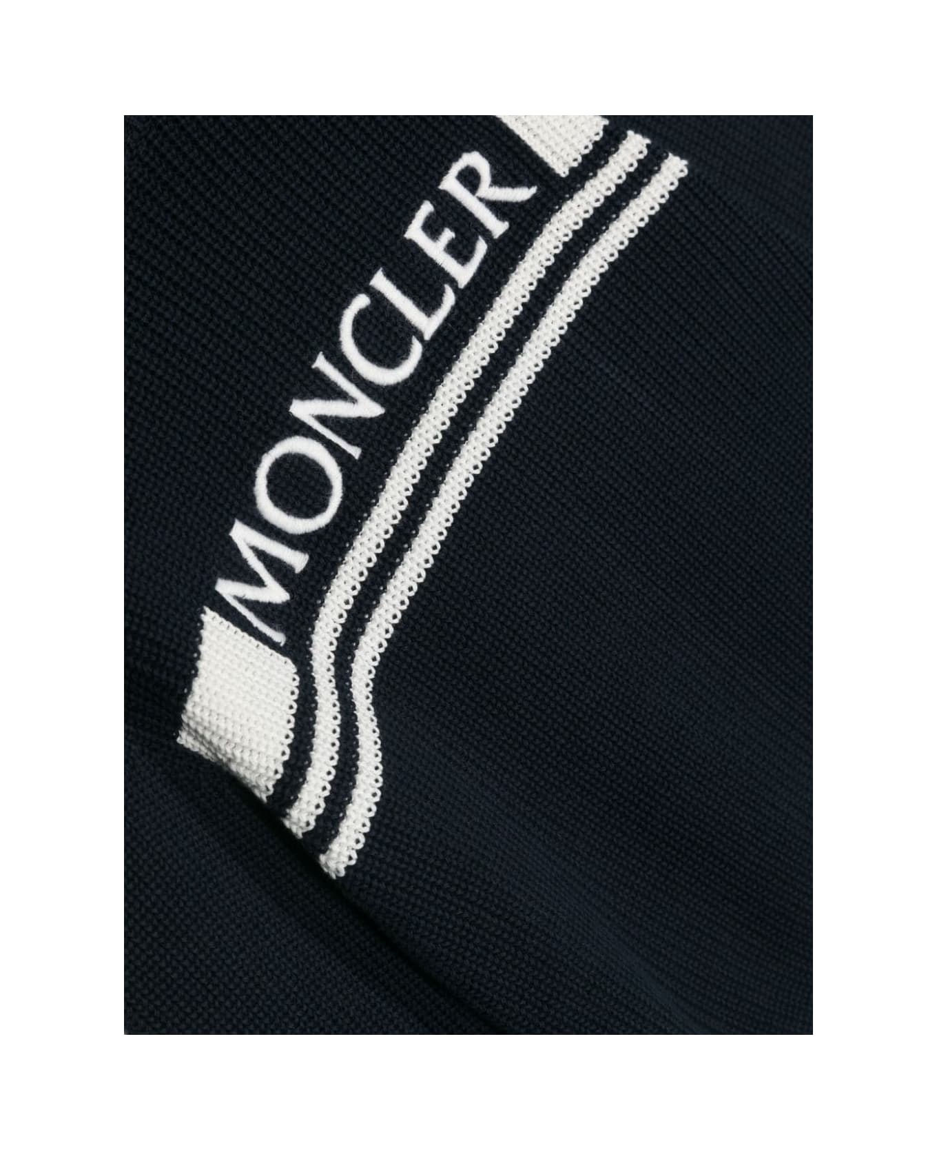 Moncler Cotton Logo Sweater In Blue - Blue
