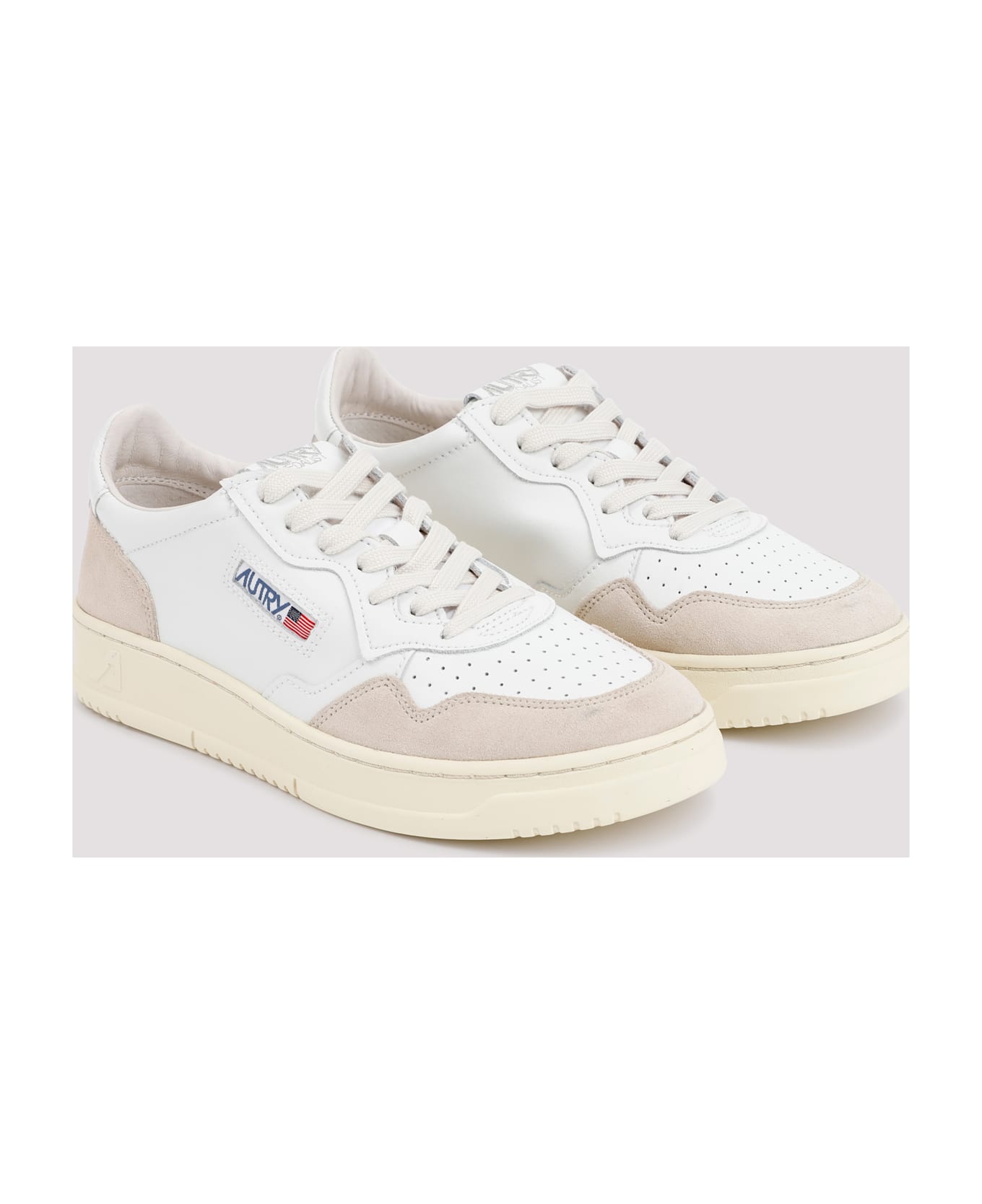 Autry Medalist Sneakers - White