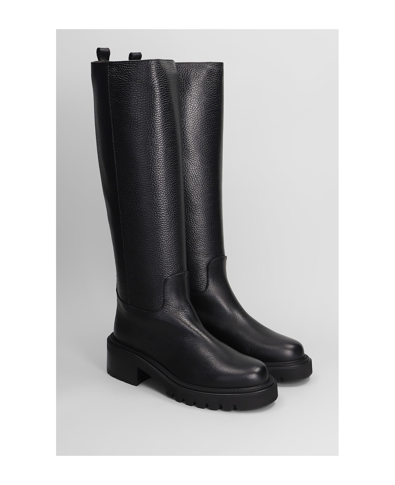 Via Roma 15 Low Heels Boots In Black Leather - black