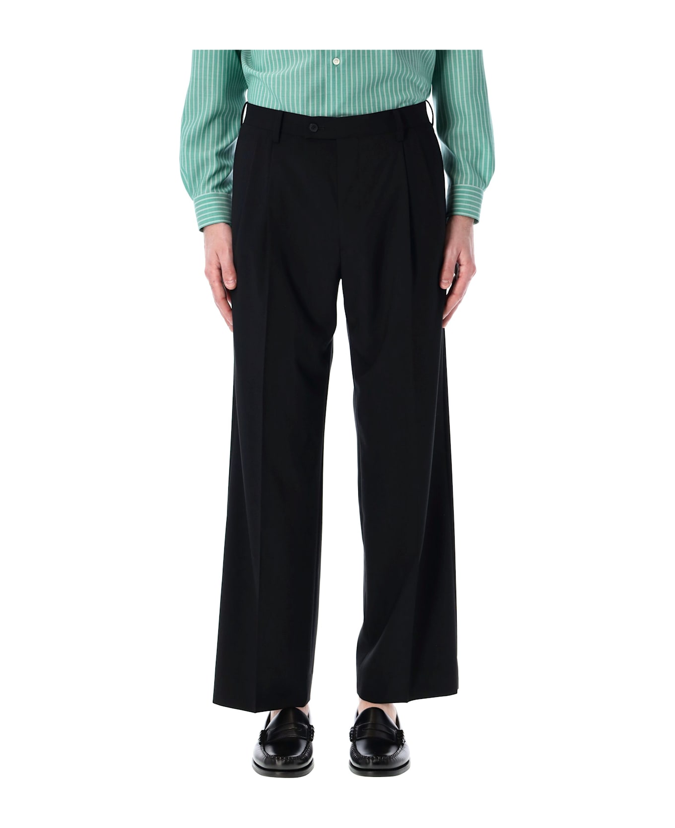 Auralee Two-tuck Slacks | italist