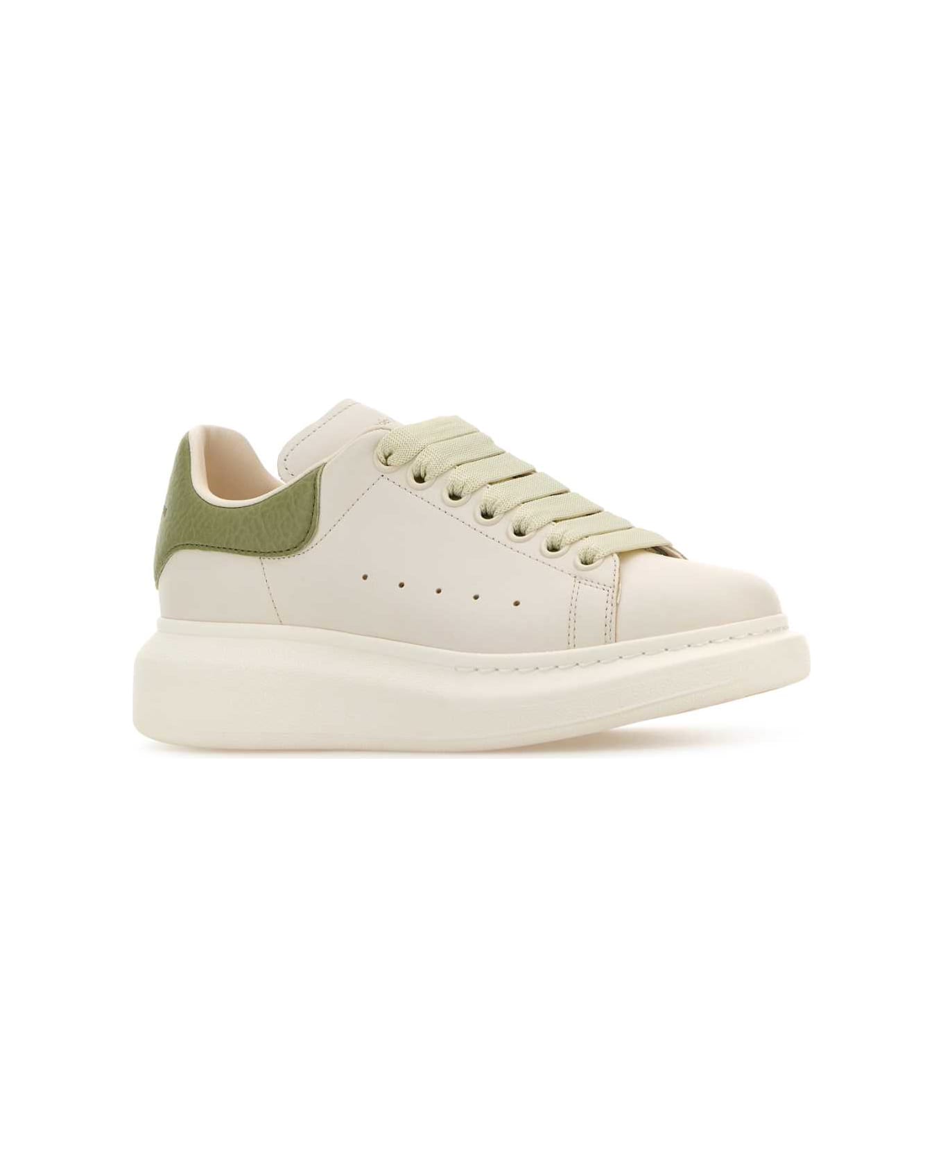 Alexander McQueen White Leather Sneakers With Sage Green Leather Heel - OFFWHITEGREEN