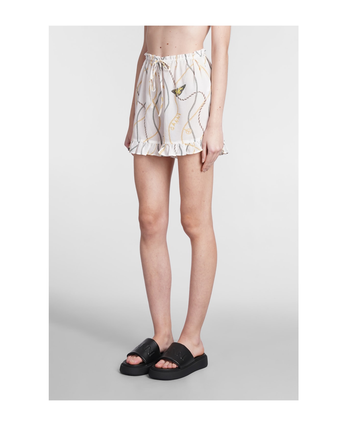 Ganni Shorts In White Cotton - white