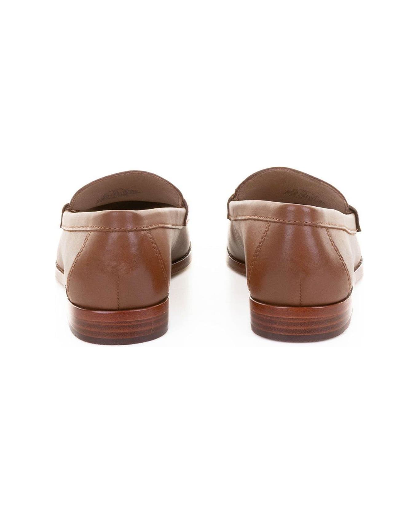 Ralph Lauren Wynnie Slip-on Flats Loafers - Beige フラットシューズ