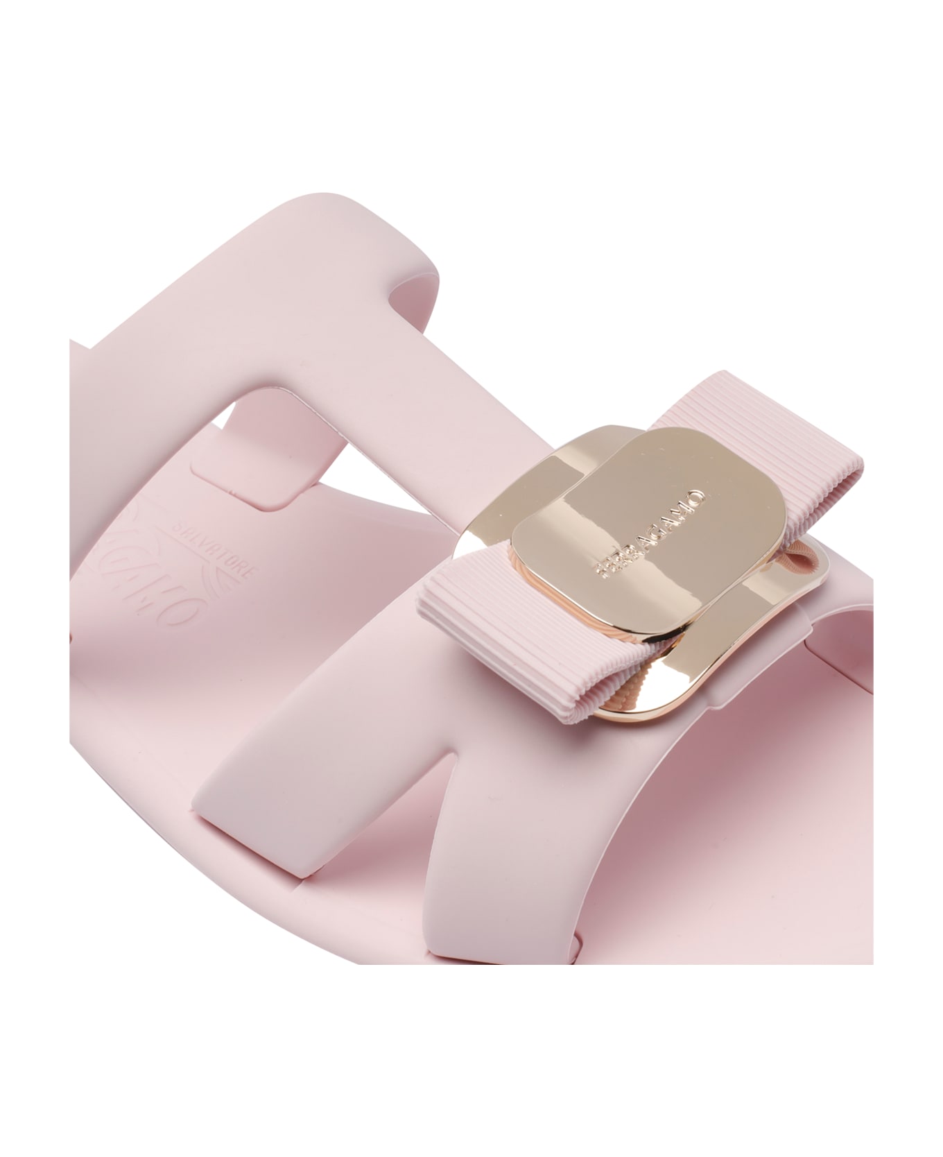 Ferragamo New Vara Flat Sandals - Pink