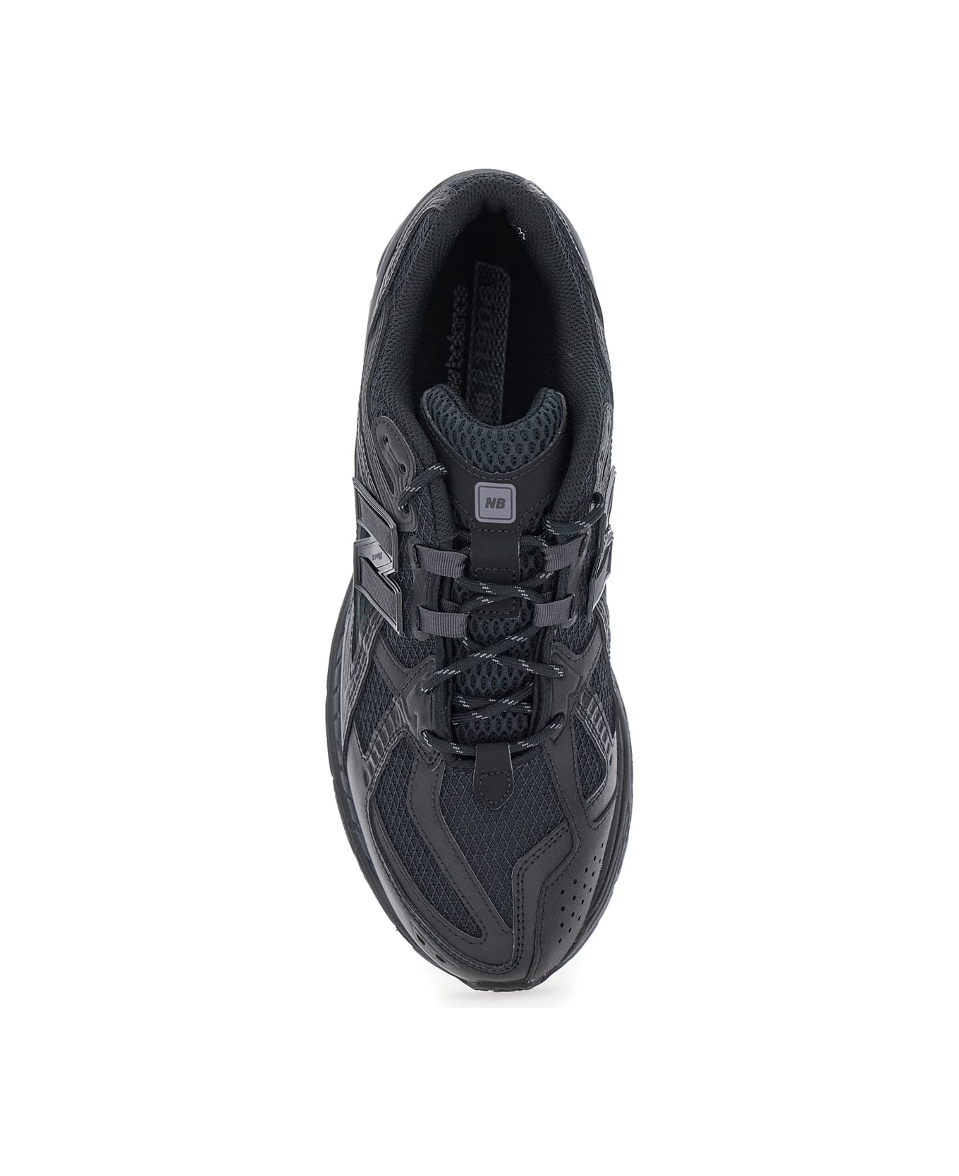 New Balance 'lifestyle' Black Low Top Sneakers With Logo Patch On The Tongue And Logo Detail On The Side In Tech Fabric Man - Black