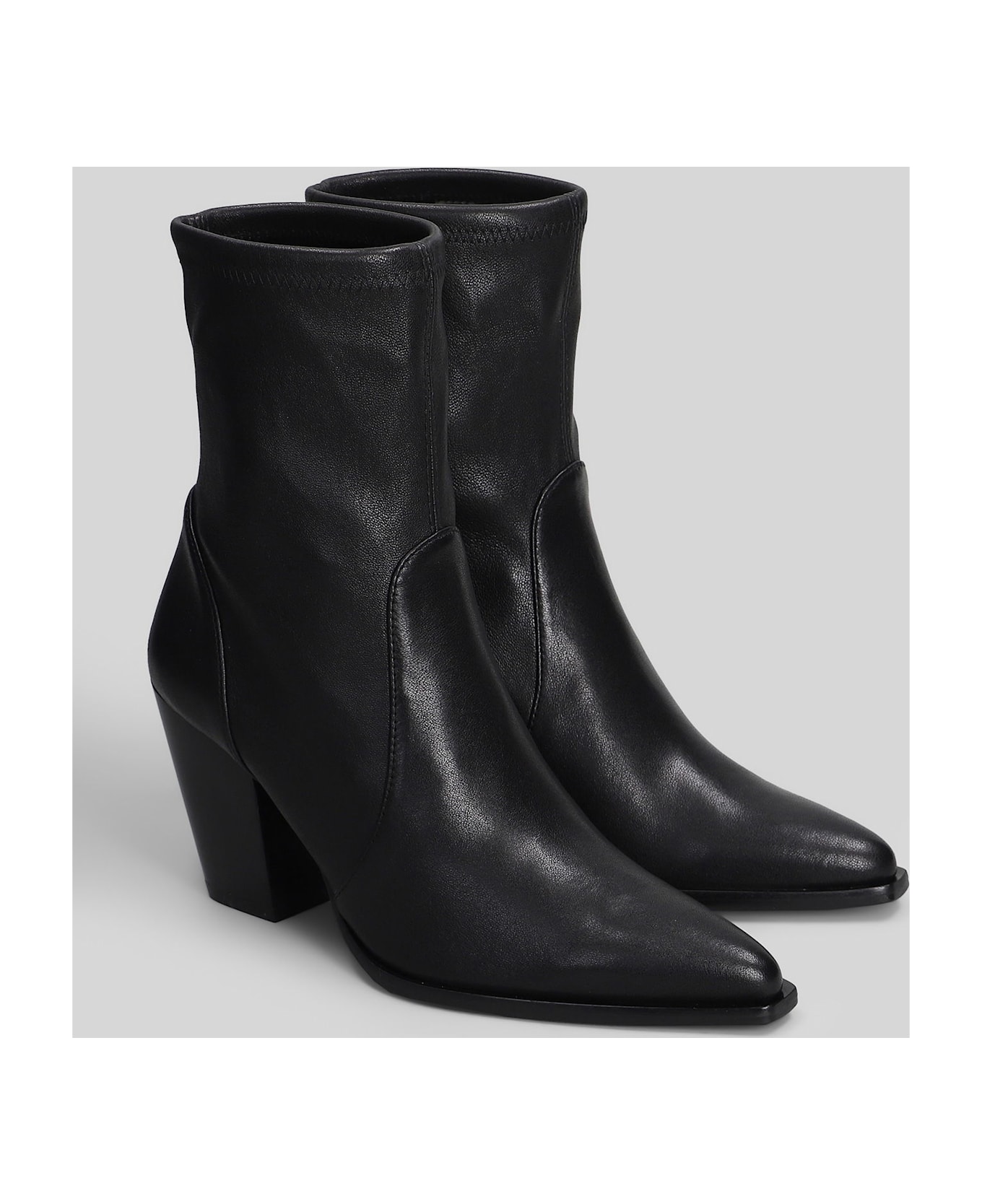 Stuart Weitzman Jolene Bootie High Heels Ankle Boots In Black Leather - black