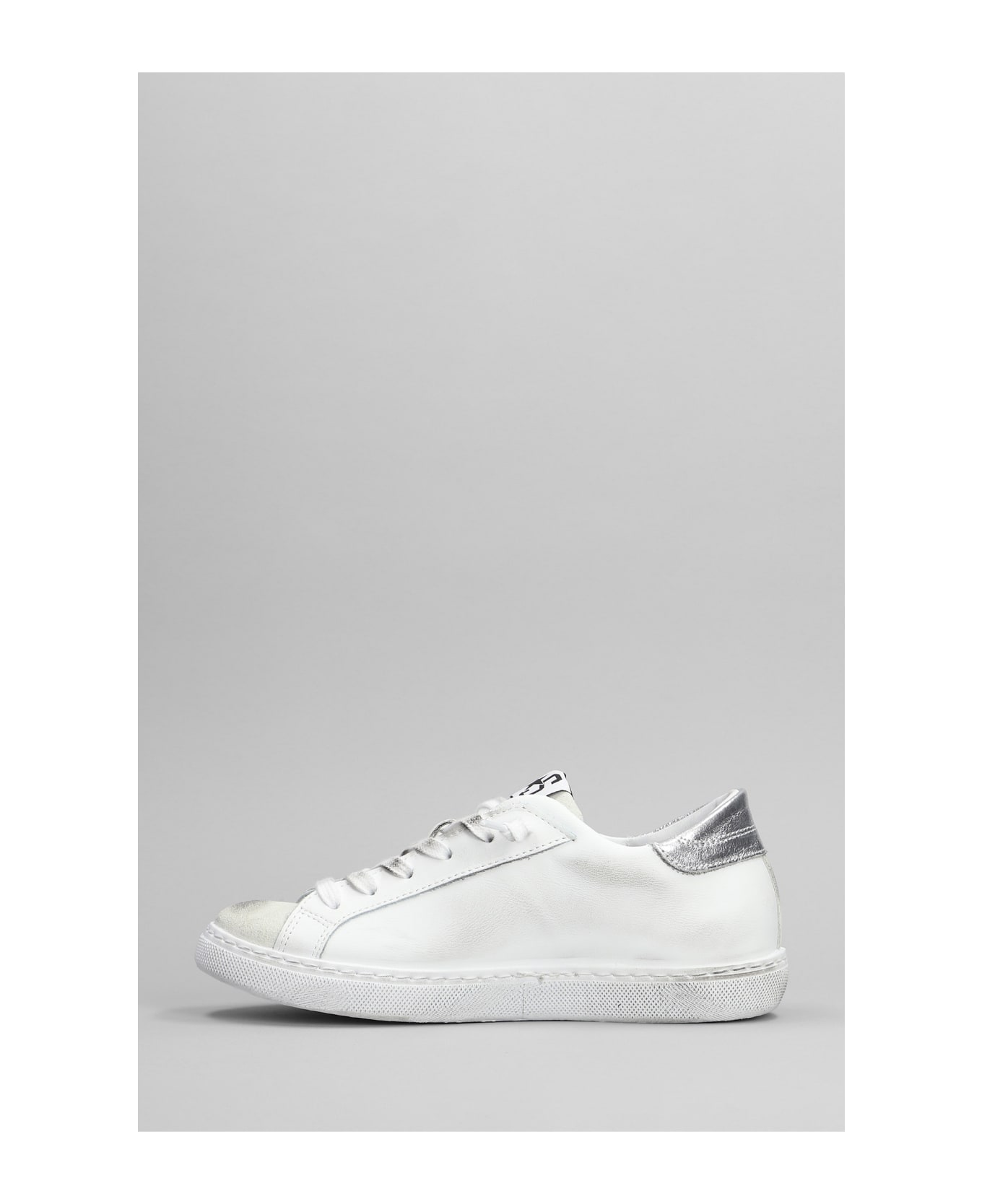 2Star One Star Sneakers In White Leather - white