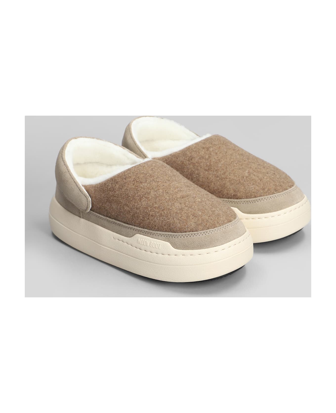 Moon Boot Mb Park Clog Slipper-mule In Beige Leather And Fabric - Neutro