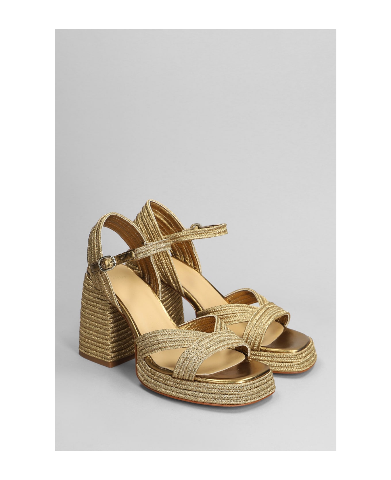 Castañer Valle-142 Sandals In Gold Leather - gold
