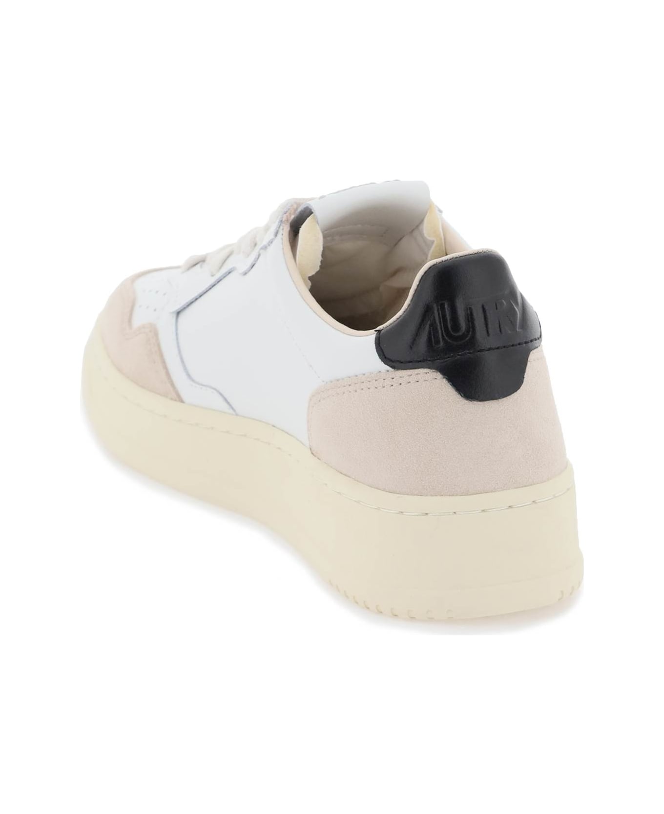Autry Medalist Leather Low-top Sneakers - White