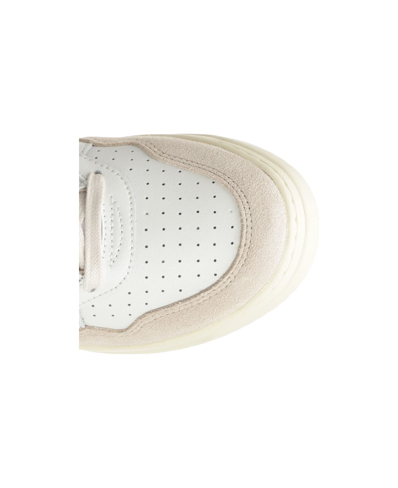 Autry 'medalist Low' Sneakers - White Blue