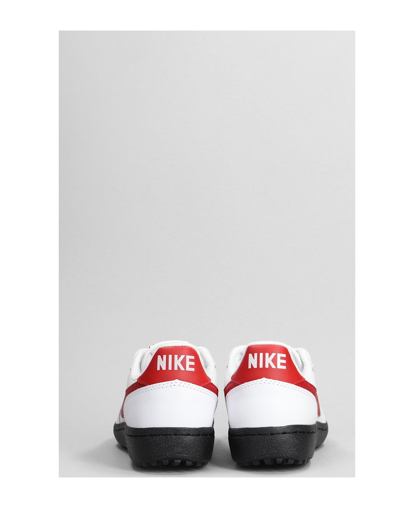 Nike Field General 82 Sp Sneakers In White Leather And Fabric - white