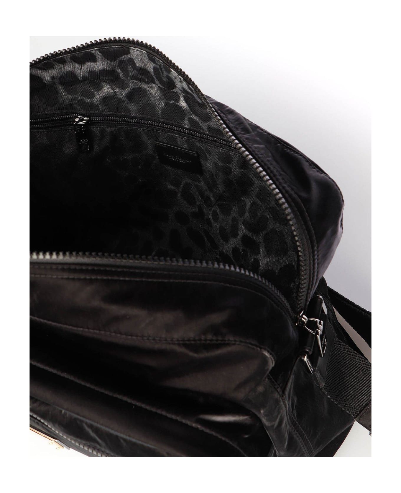 Dolce & Gabbana Logo Plaque Shoulder Bag - Black