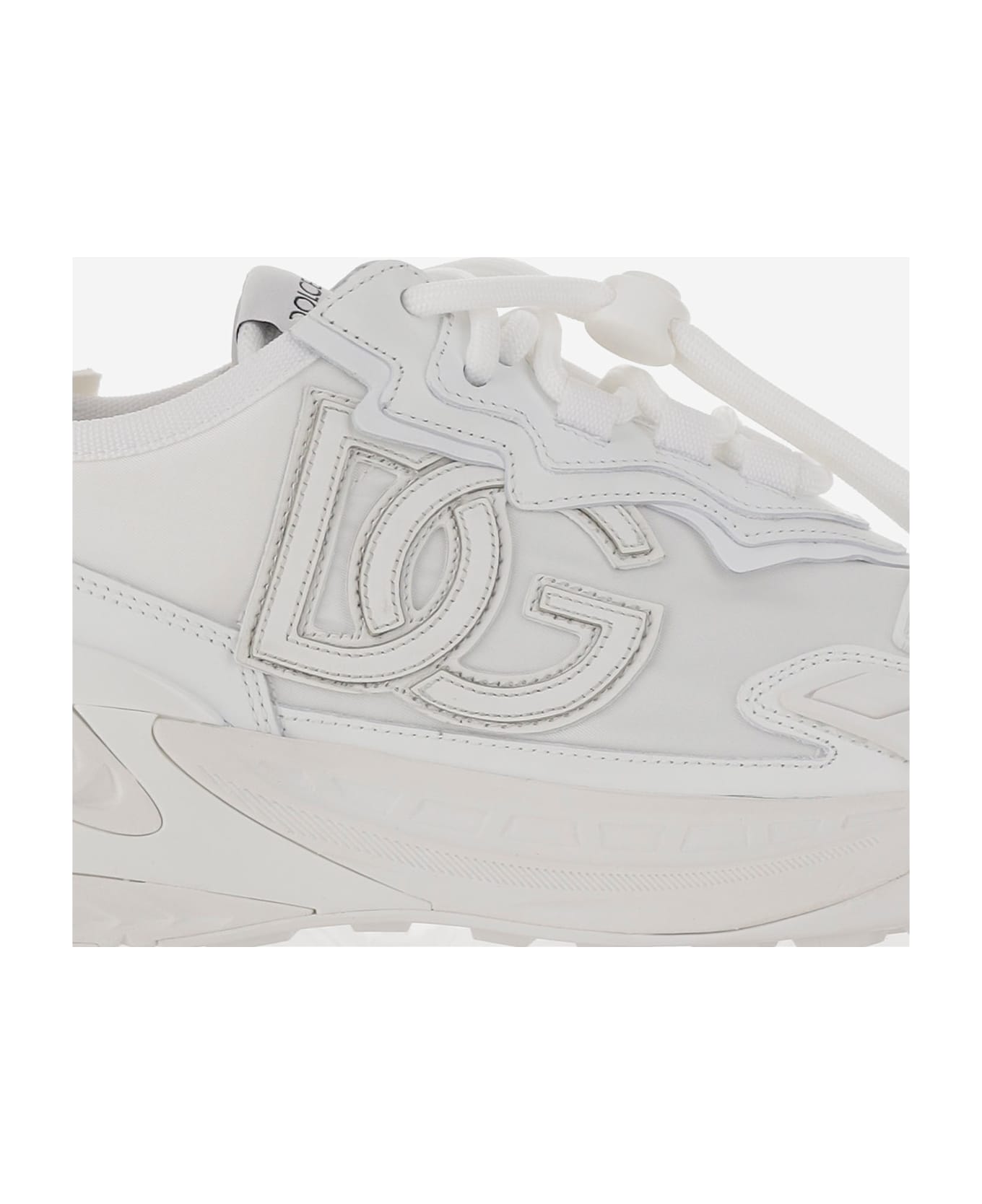 Dolce 
Gabbana Chunky Sneakers With Embroidered Logo - White