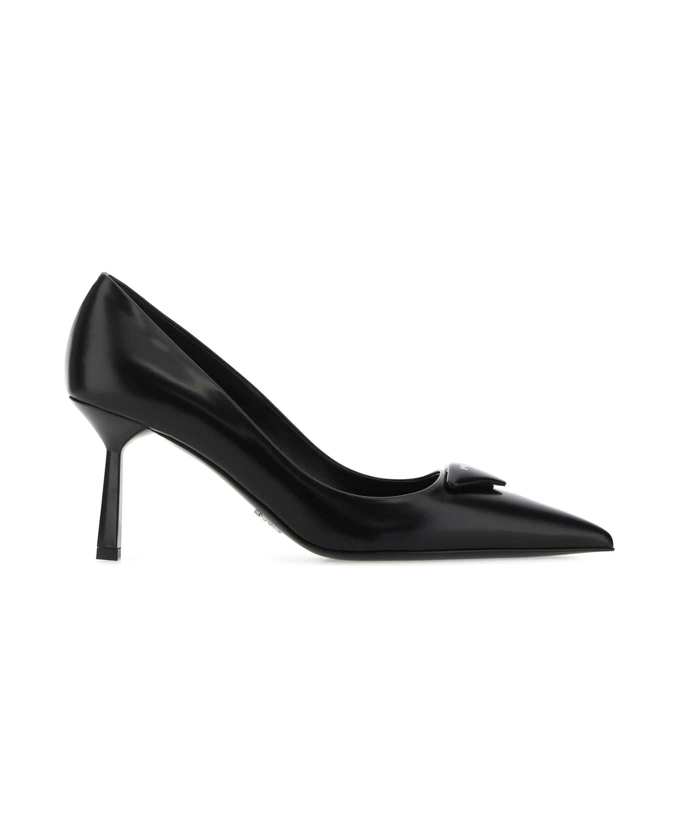 Prada Black Leather Pumps - F0002