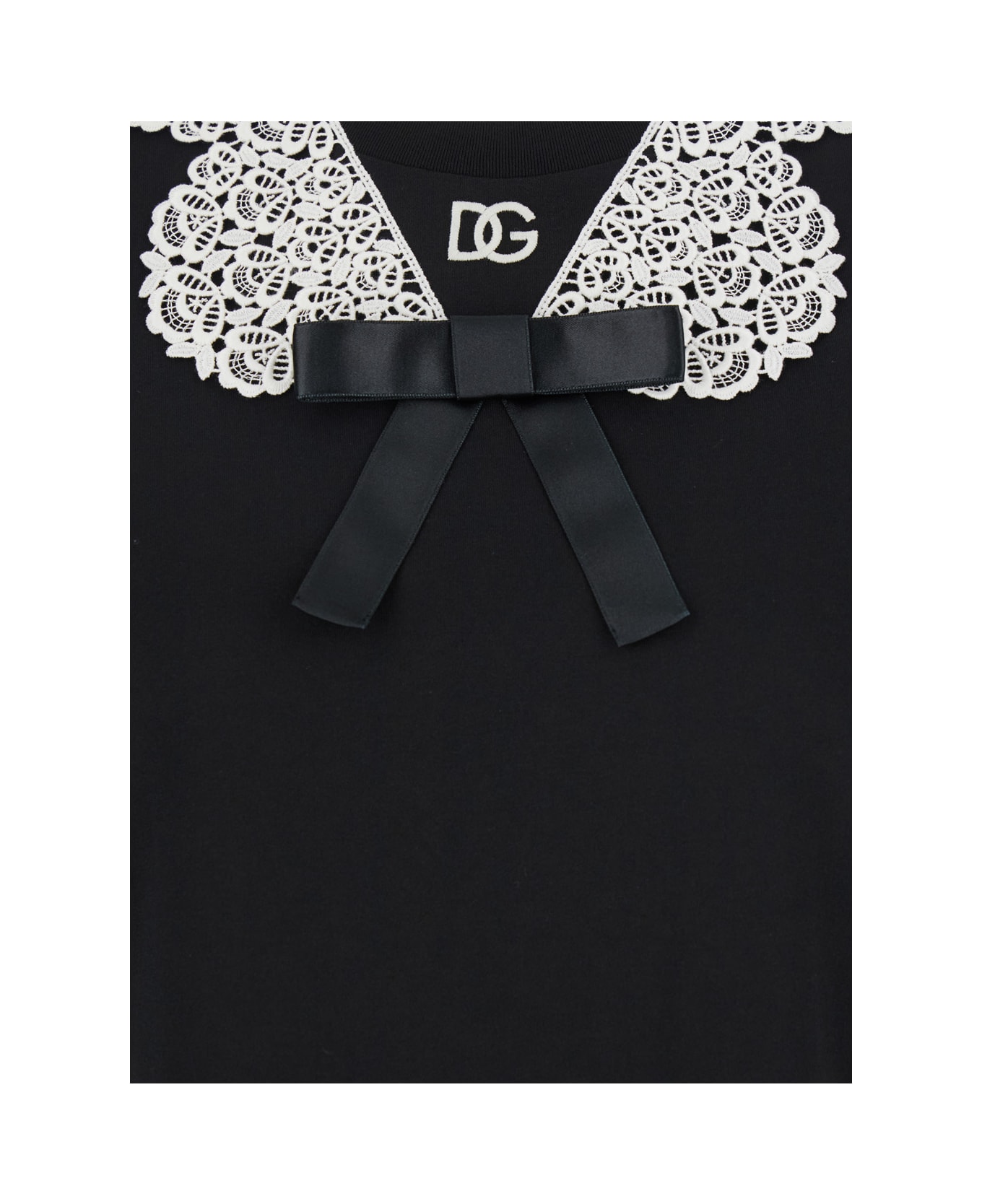 Dolce 
Gabbana Black T-shirt With Bow On The Front And Lace Details In Cotton Woman - Black