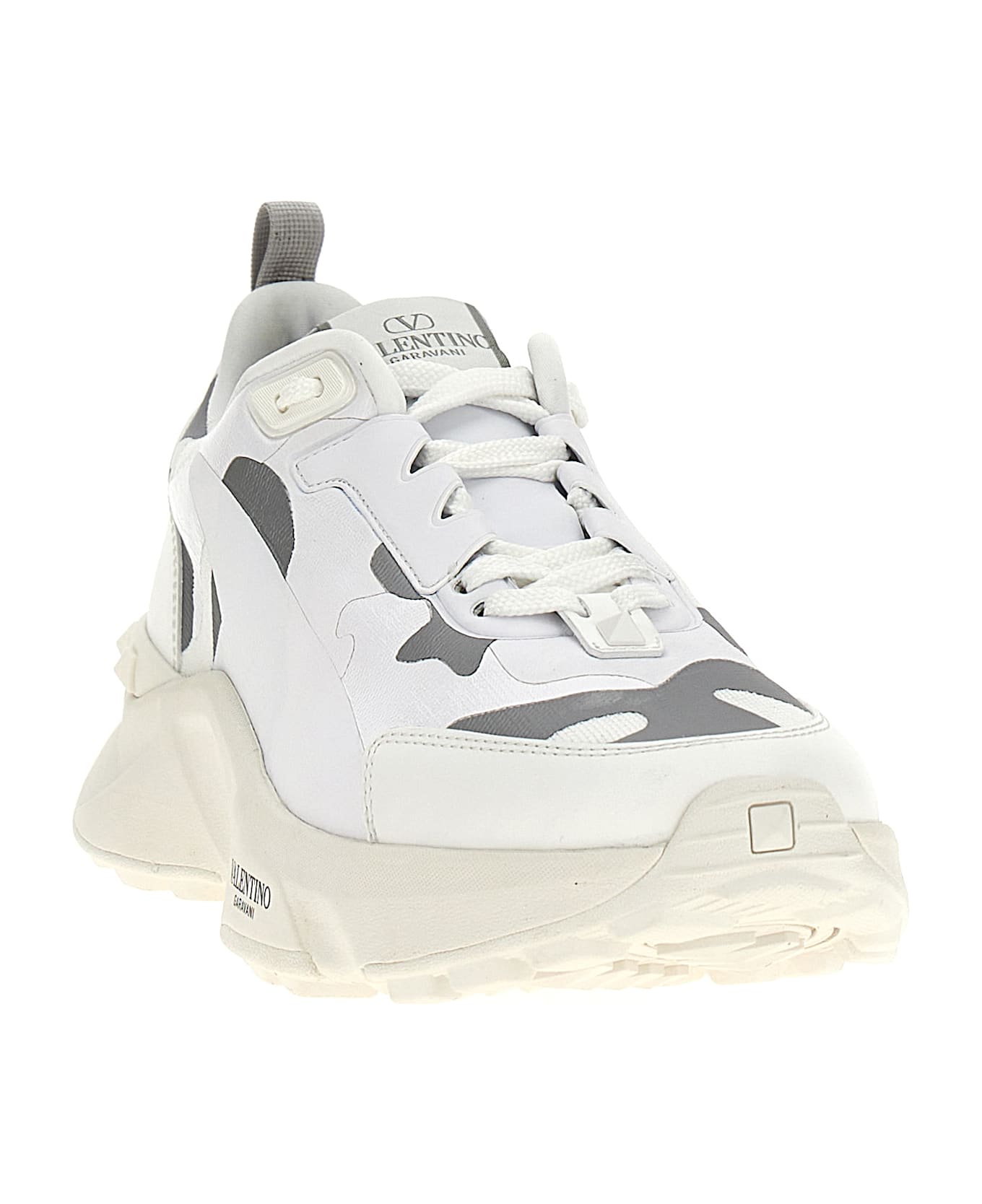 Valentino Garavani 'true Act' Sneakers - White