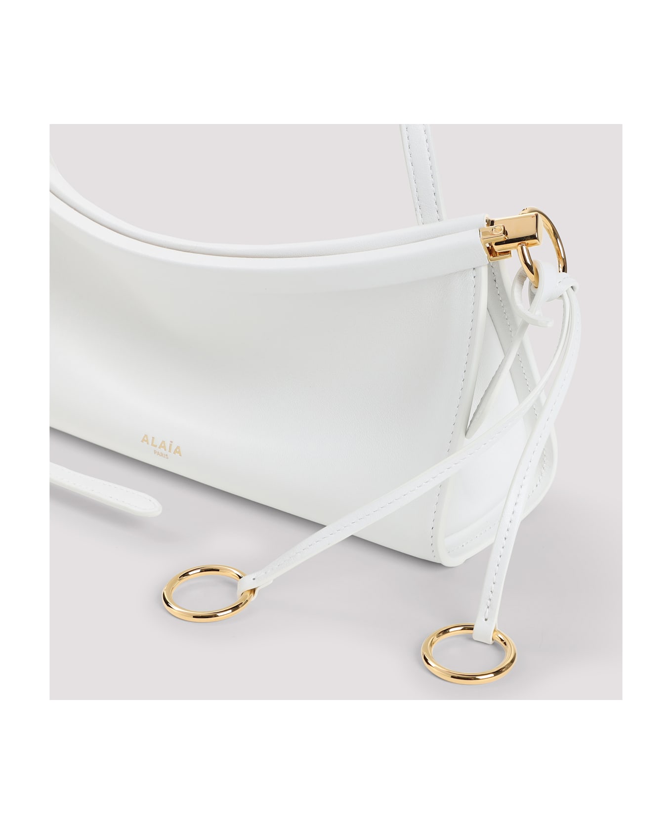 25SS 【Alaia】イーストウェストミディアムショルダーバッグ Alaia Alaïa East West S Shoulder Bag | italist