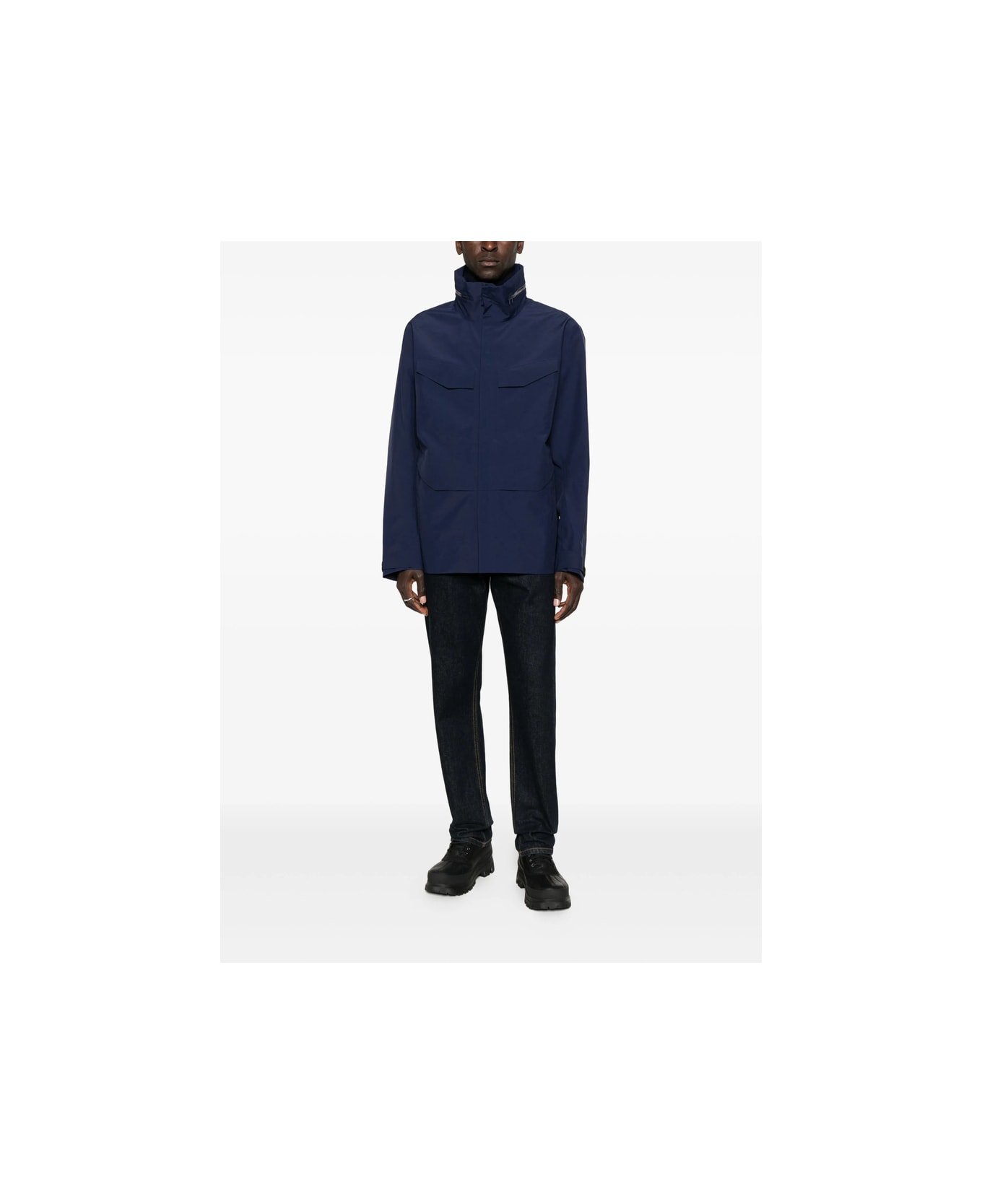 Arc
teryx Veilance Outerwear - BLUE