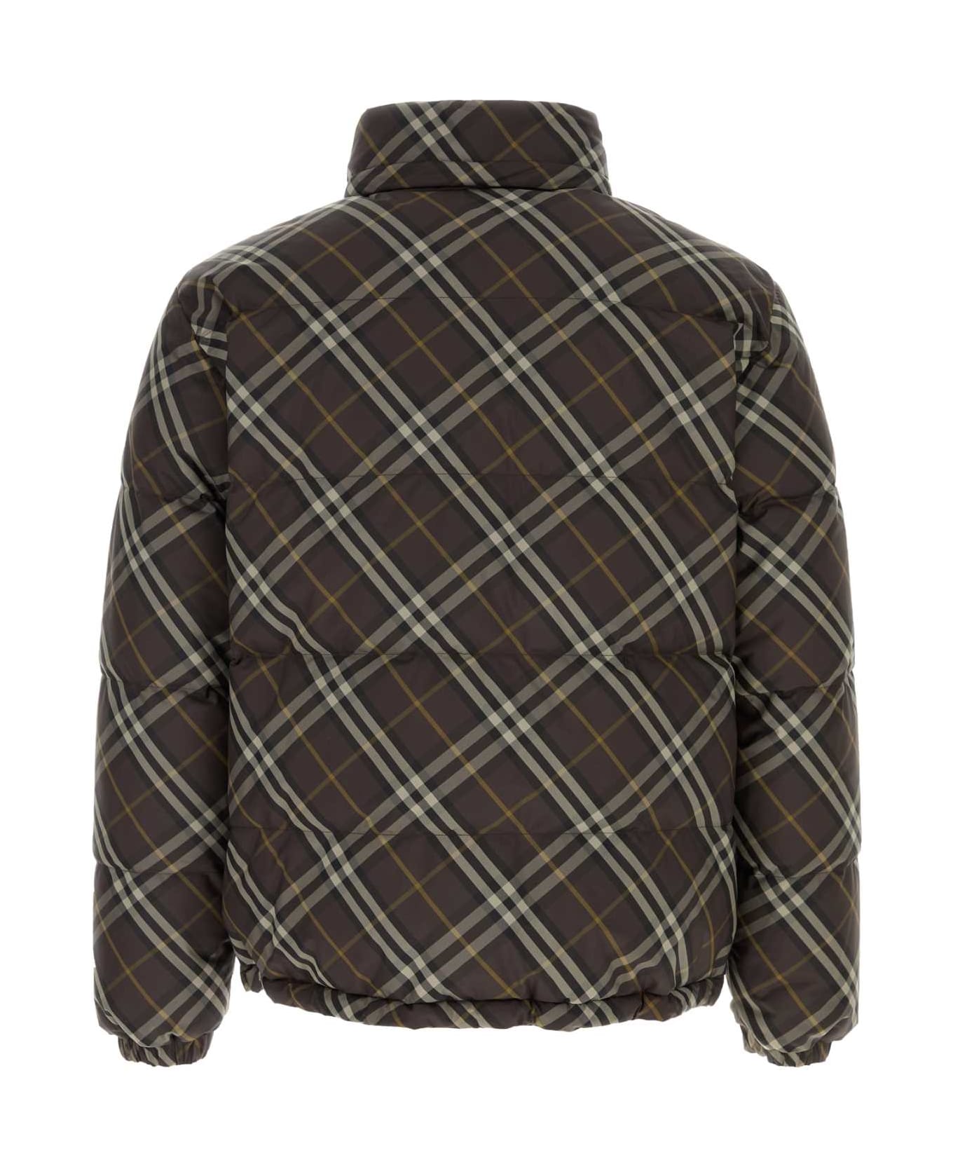 Burberry Printed Polyester Reversible Snowdon Down Jacket - TRUFFLEIPCHECK