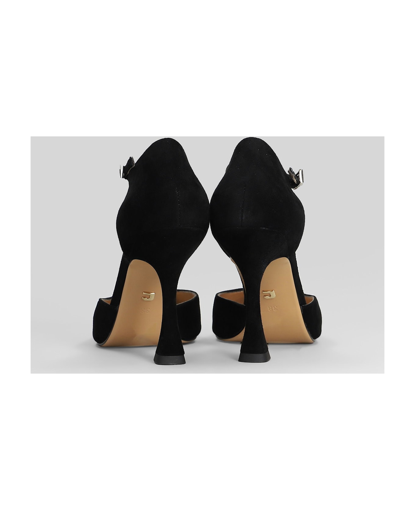 Lola Cruz Pumps In Black Suede - black