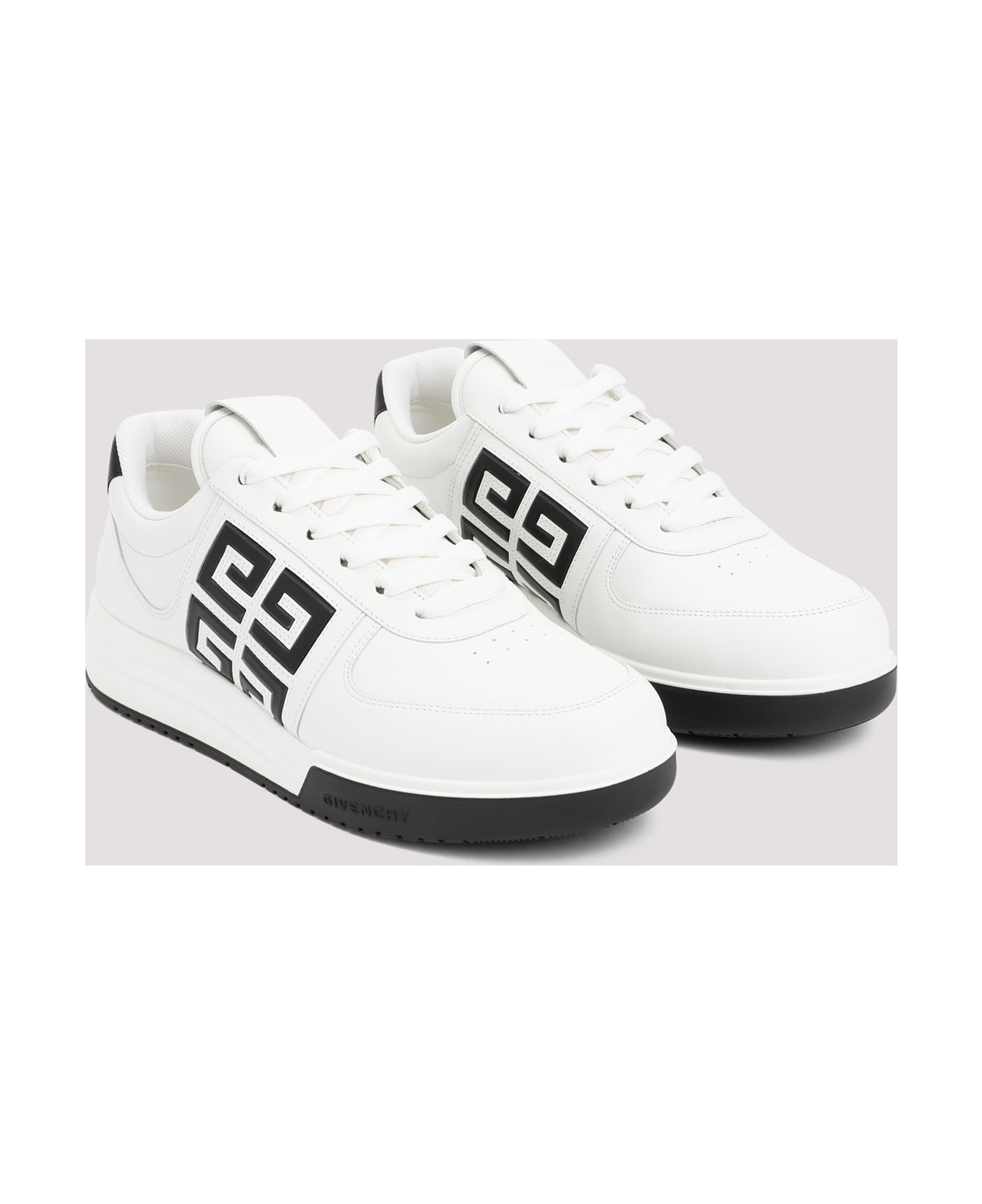 Givenchy G4 Low-top Sneakers - Black White