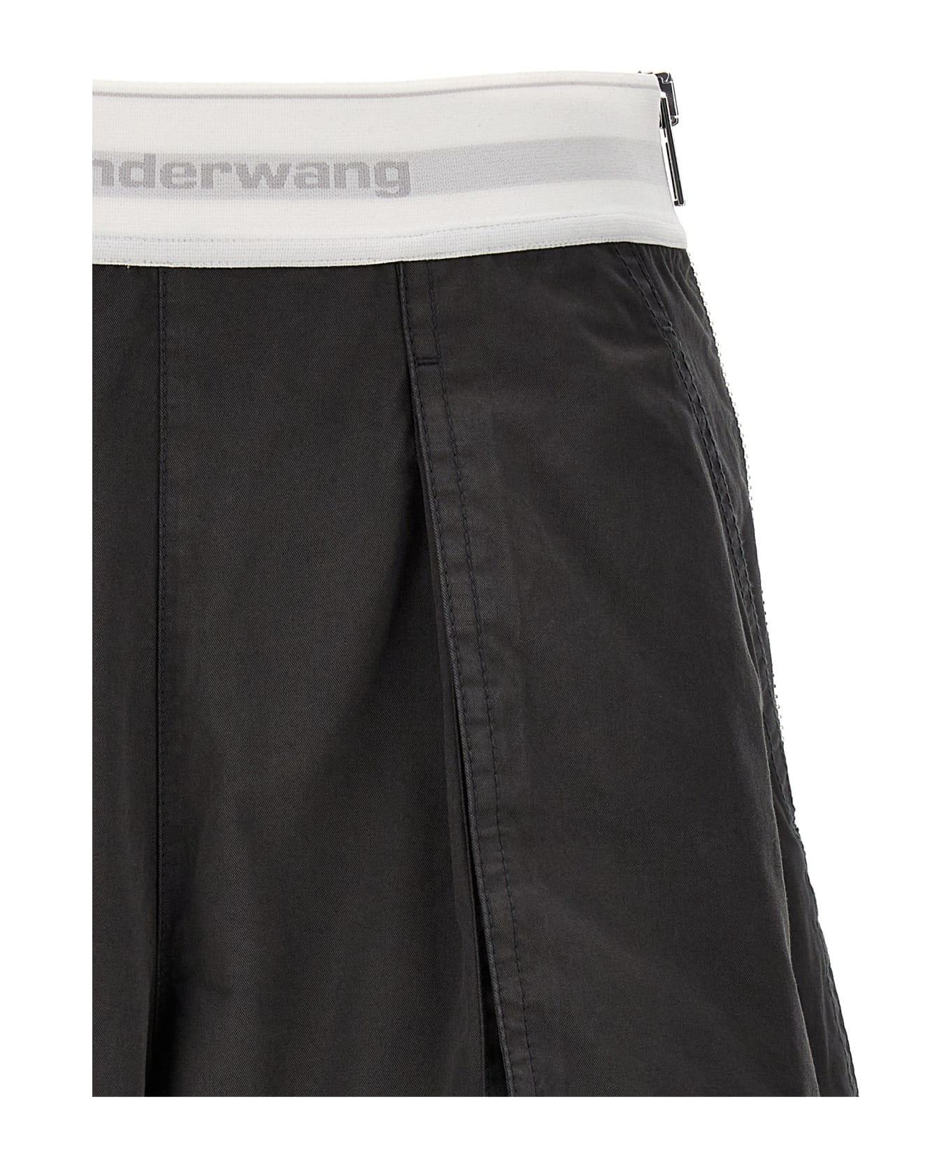 Alexander Wang 'high Waisted Cargo Rave' Shorts - Gray