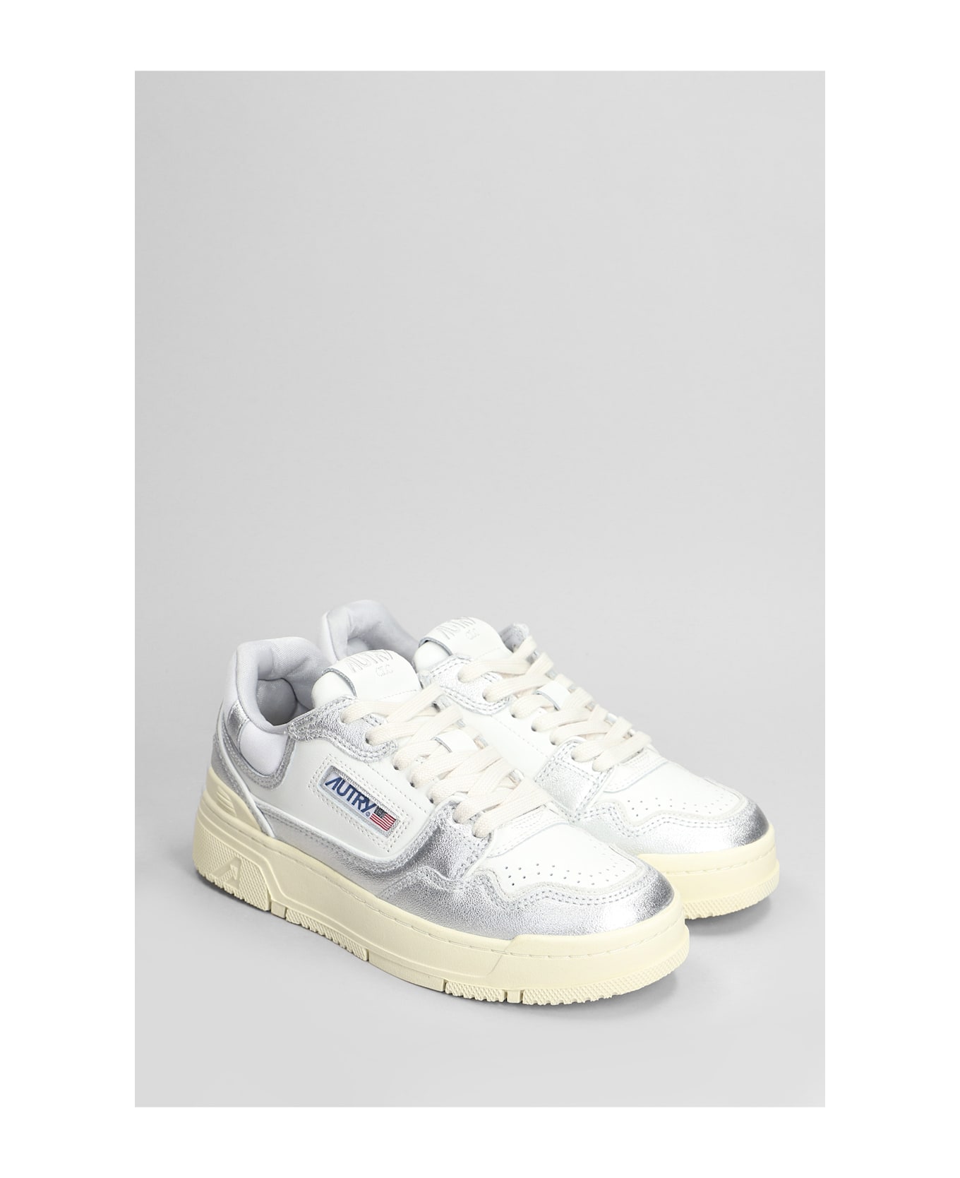Autry Clc Low Sneakers In White Leather - Silver