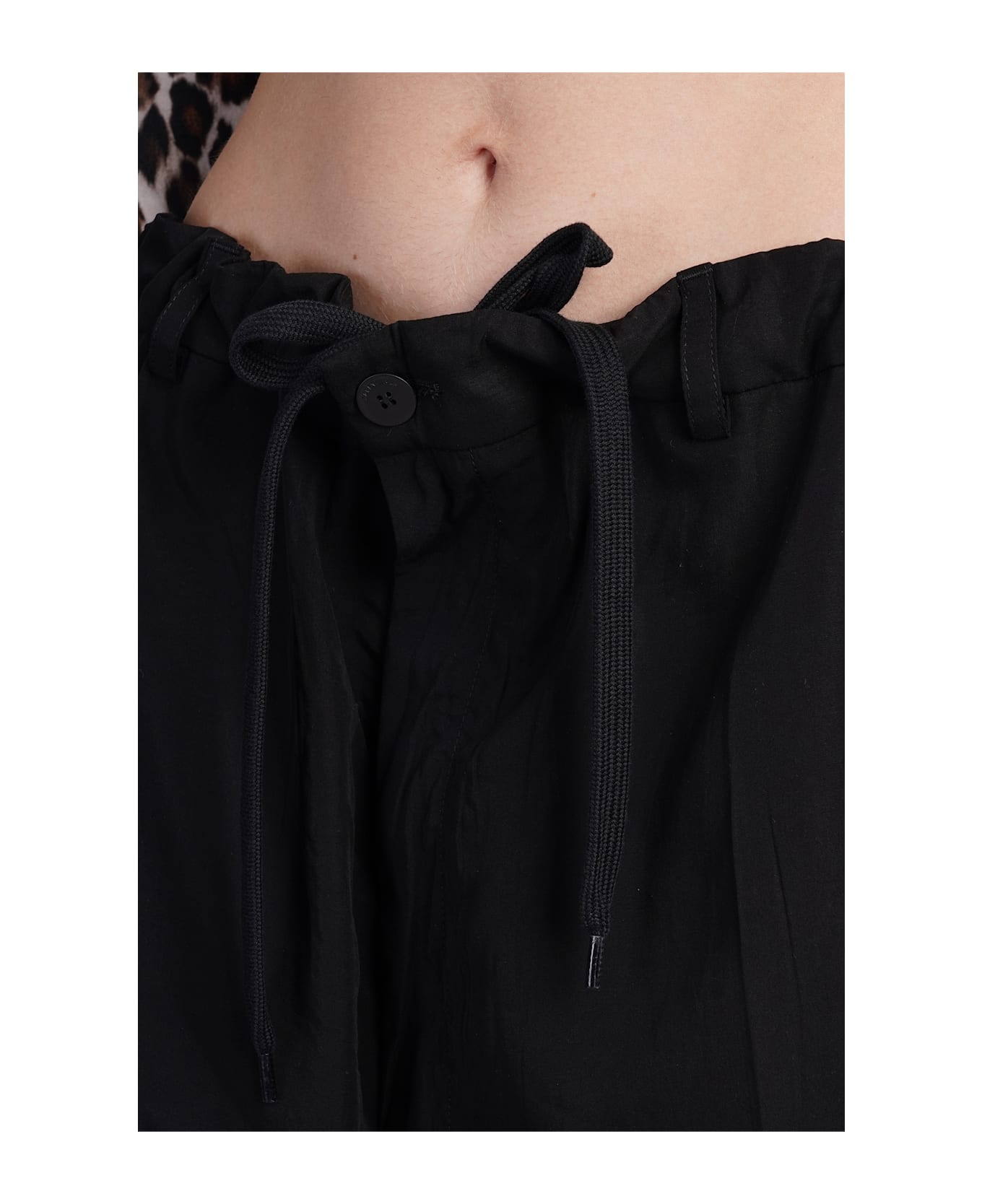 Balenciaga Pants In Black Wool And Polyester - black