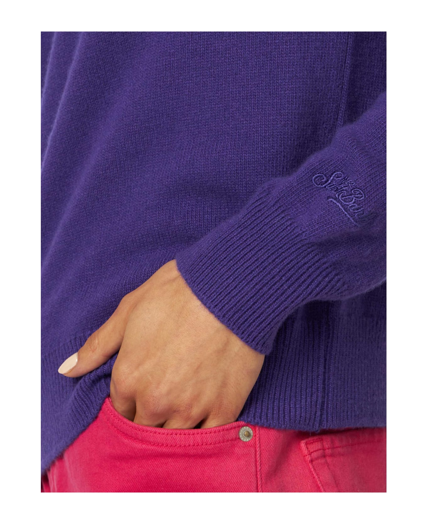 MC2 Saint Barth Woman Crewneck Purple Sweater With E Se Ti Innamori? Embroidery | Niki Dj Special Edition - PINK