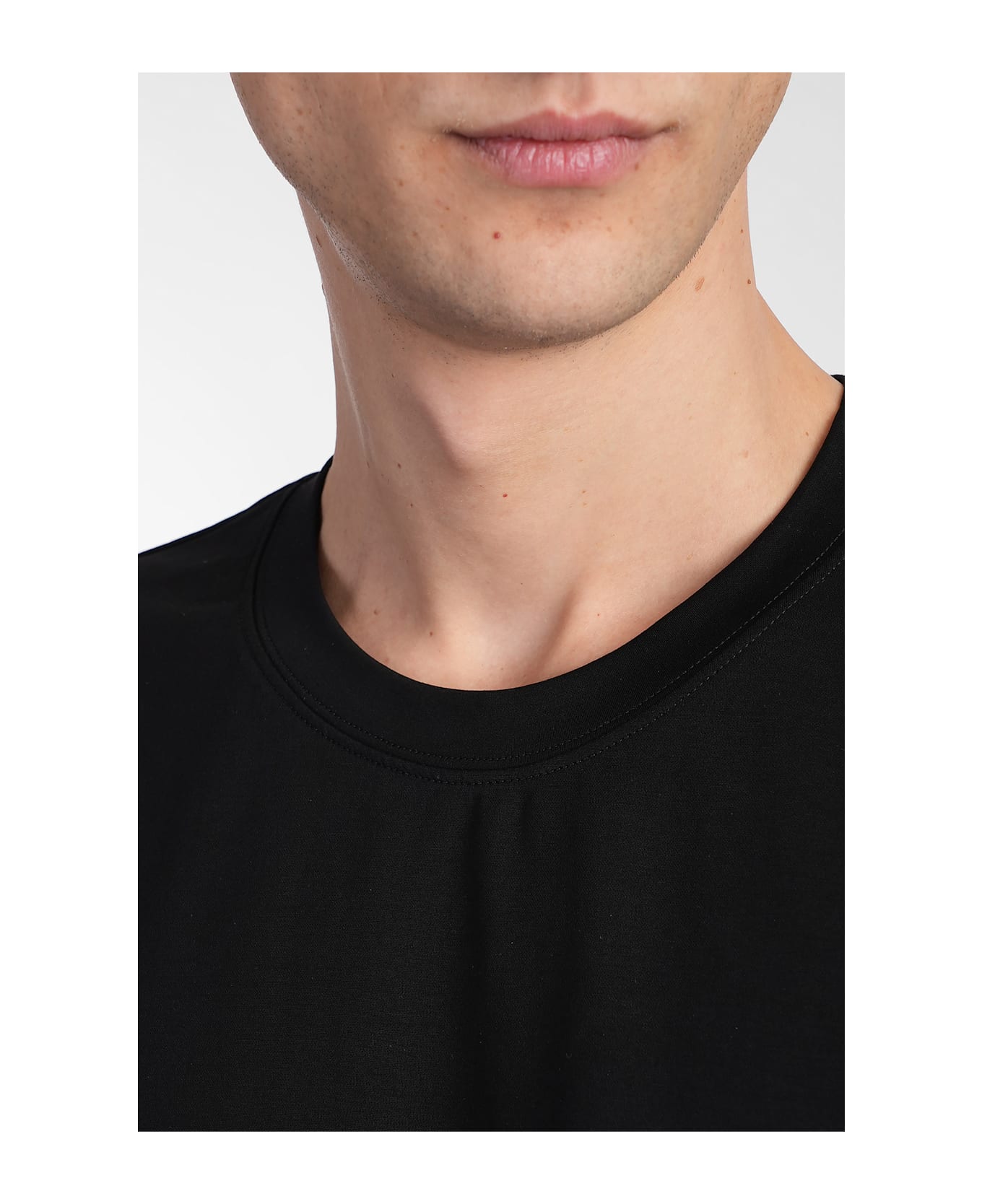 Attachment T-shirt In Black Cotton - black シャツ