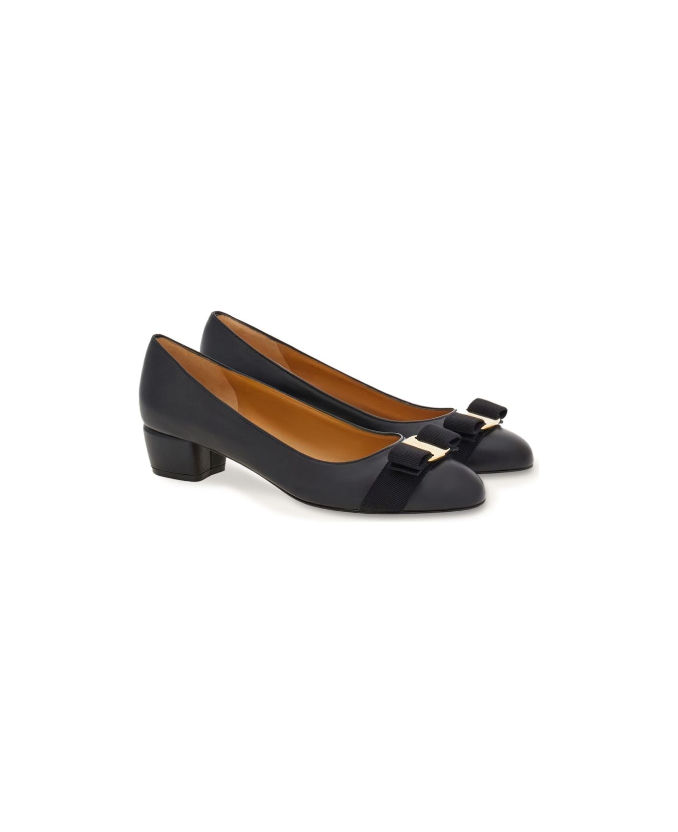 Ferragamo Vara 30mm Leather Pumps - Black