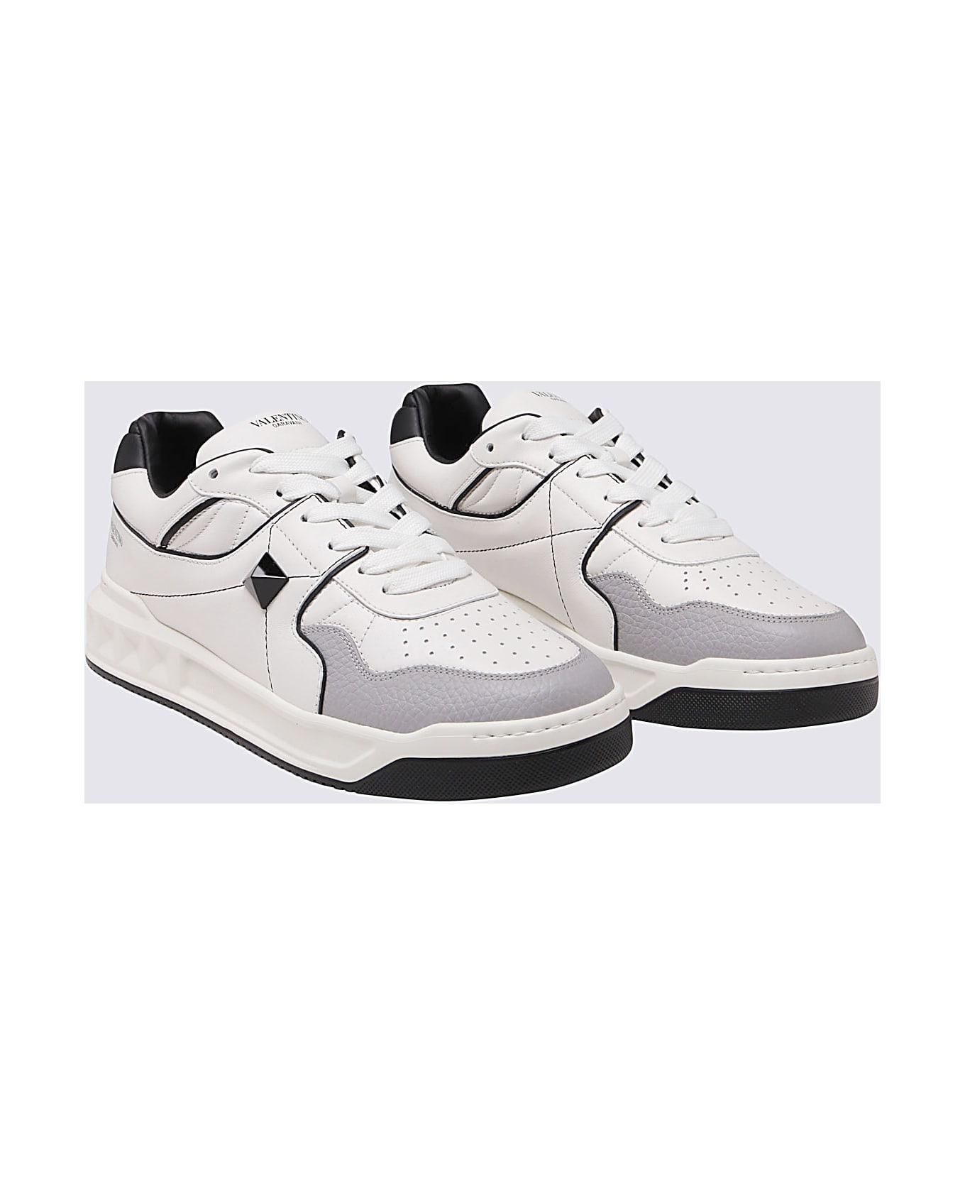Valentino Garavani White And Grey Leather Low Top One Stud Sneakers - WHITE/GREY/BLACK