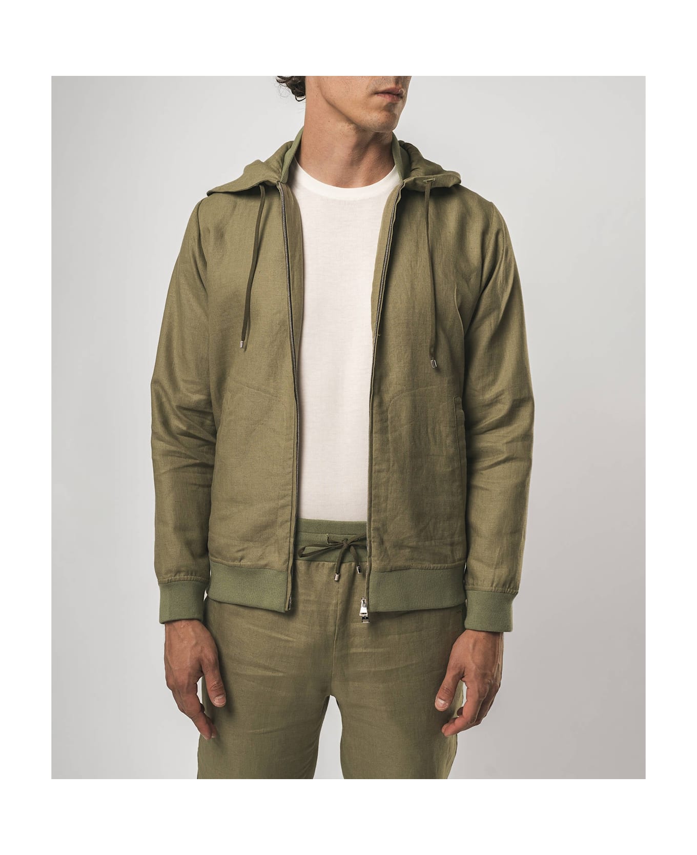 Larusmiani Sea Island Tracksuit Hoodie 
babe
 Pants - Olive