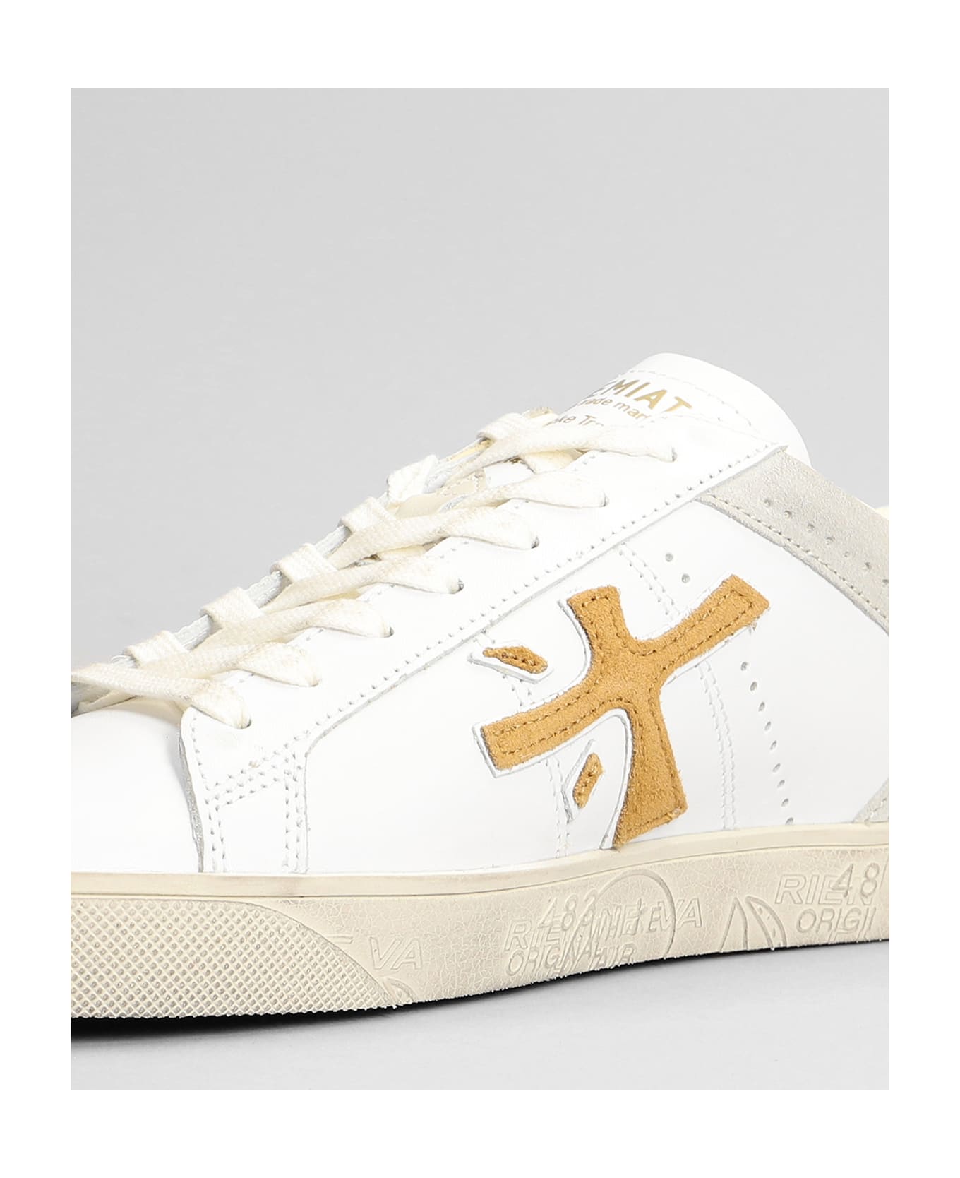 Premiata Steven Sneakers In White Suede And Leather - white