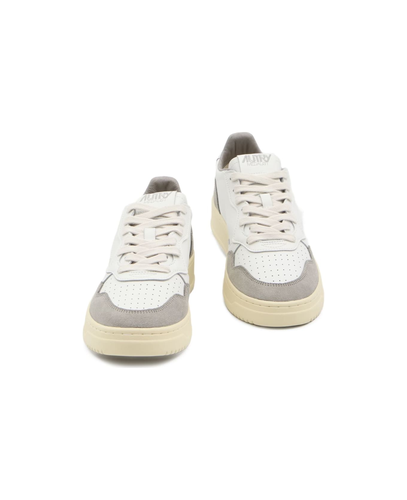 Autry Medialist Low Leather Sneakers - Grey