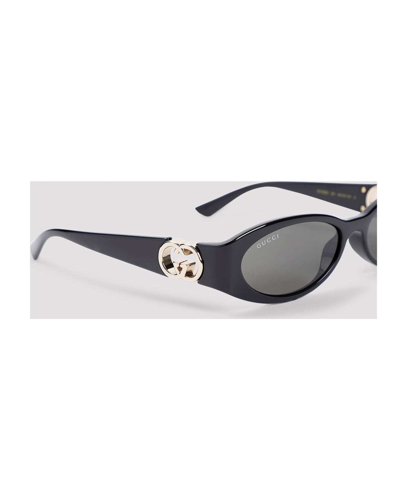 Gucci Sunglasses - Black