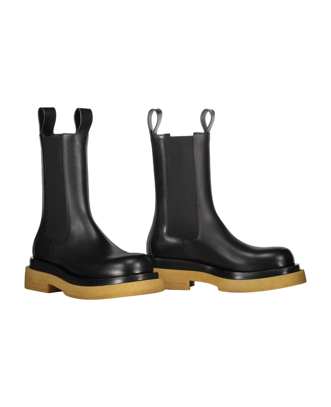 Bottega Veneta Lug Leather Boots - black ブーツ