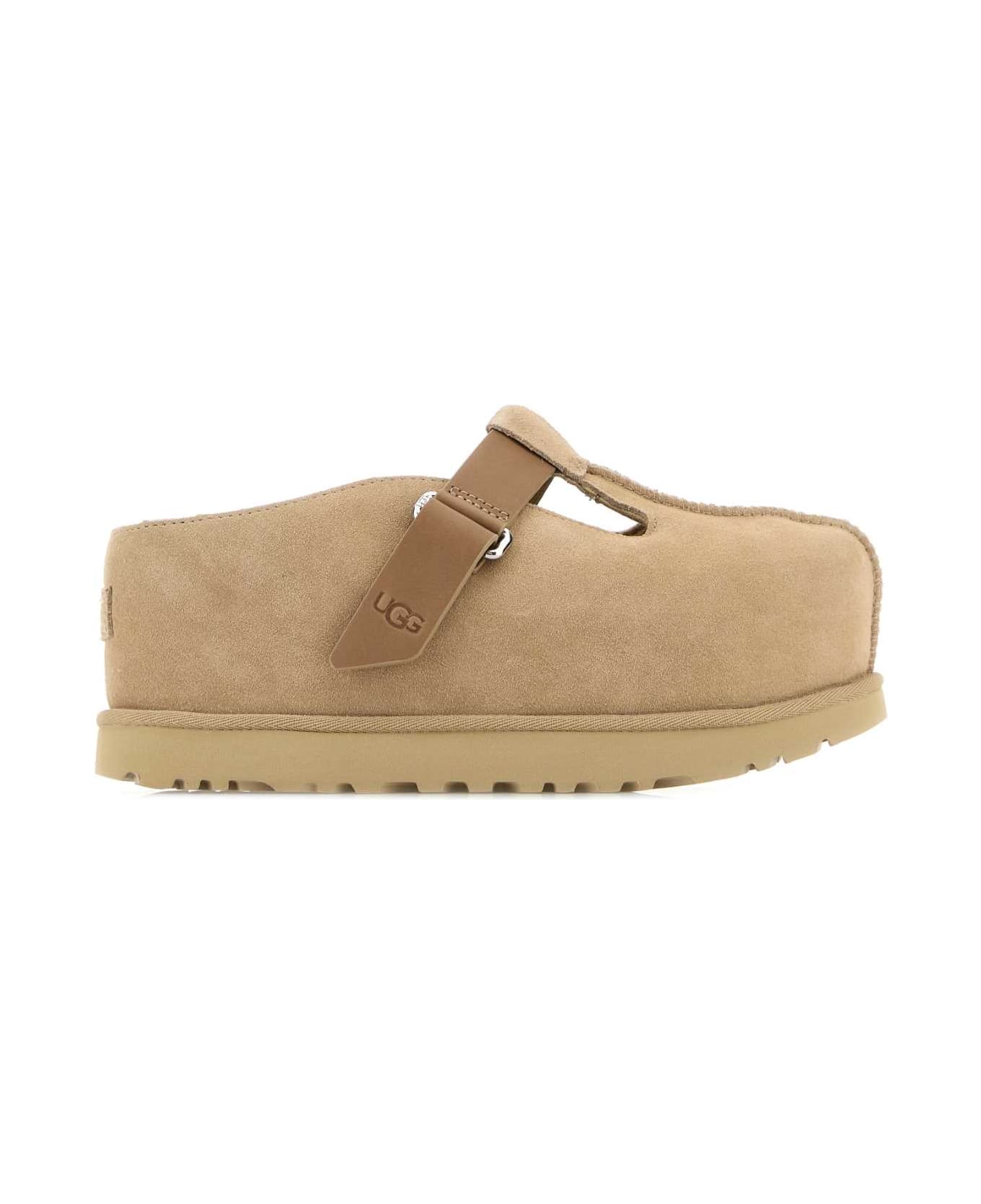 UGG Sand Suede Goldenstar Slippers - SAN