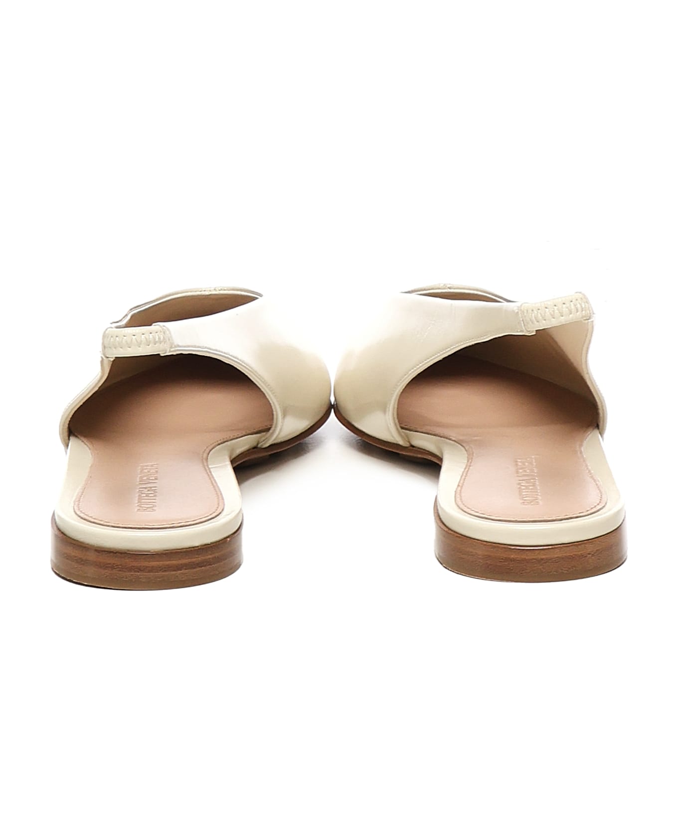 Bottega Veneta Sofia Slingback Ballet Pumps In Shiny Calfskin Leather - White