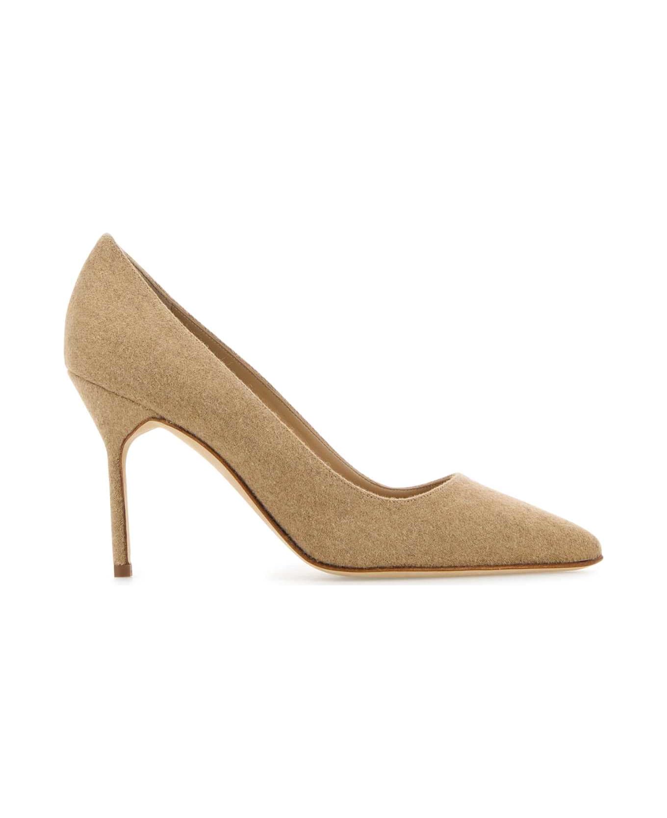 Manolo Blahnik Beige Fabric Bb Pumps - LBRW