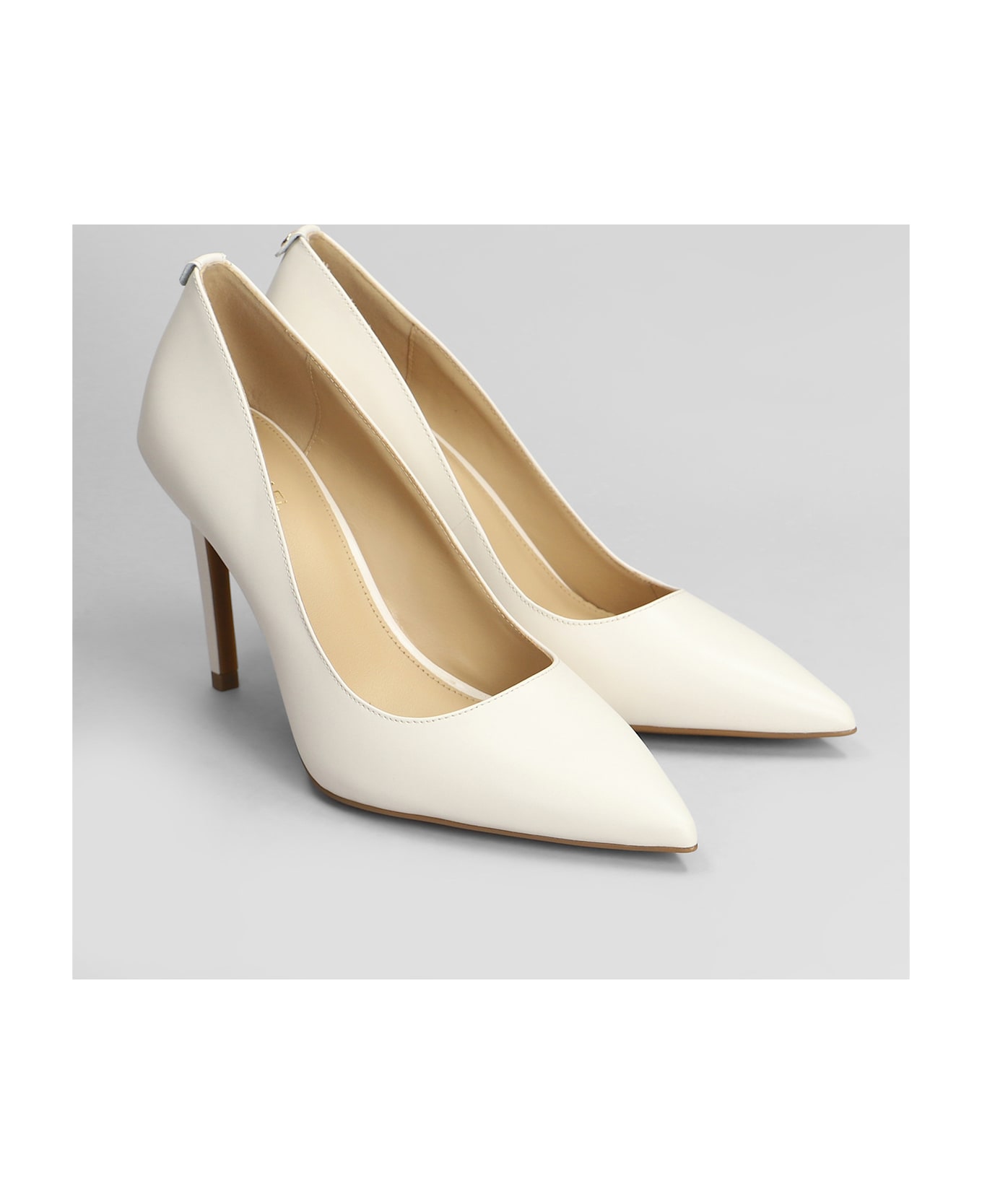 Michael Kors Alina Flex High Pump Pumps In Beige Leather - beige