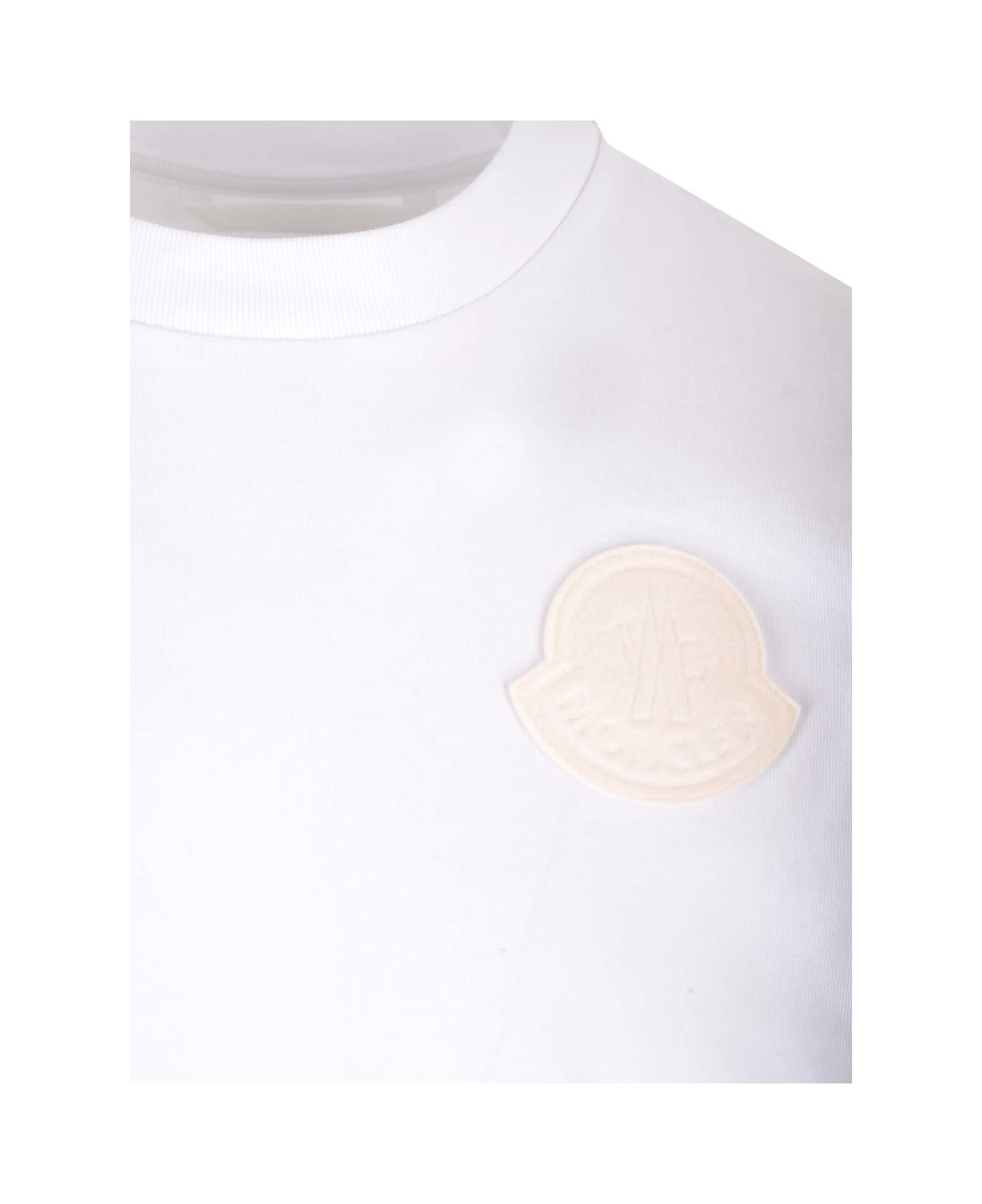 Moncler White T-shirt With Logo Patch - White
