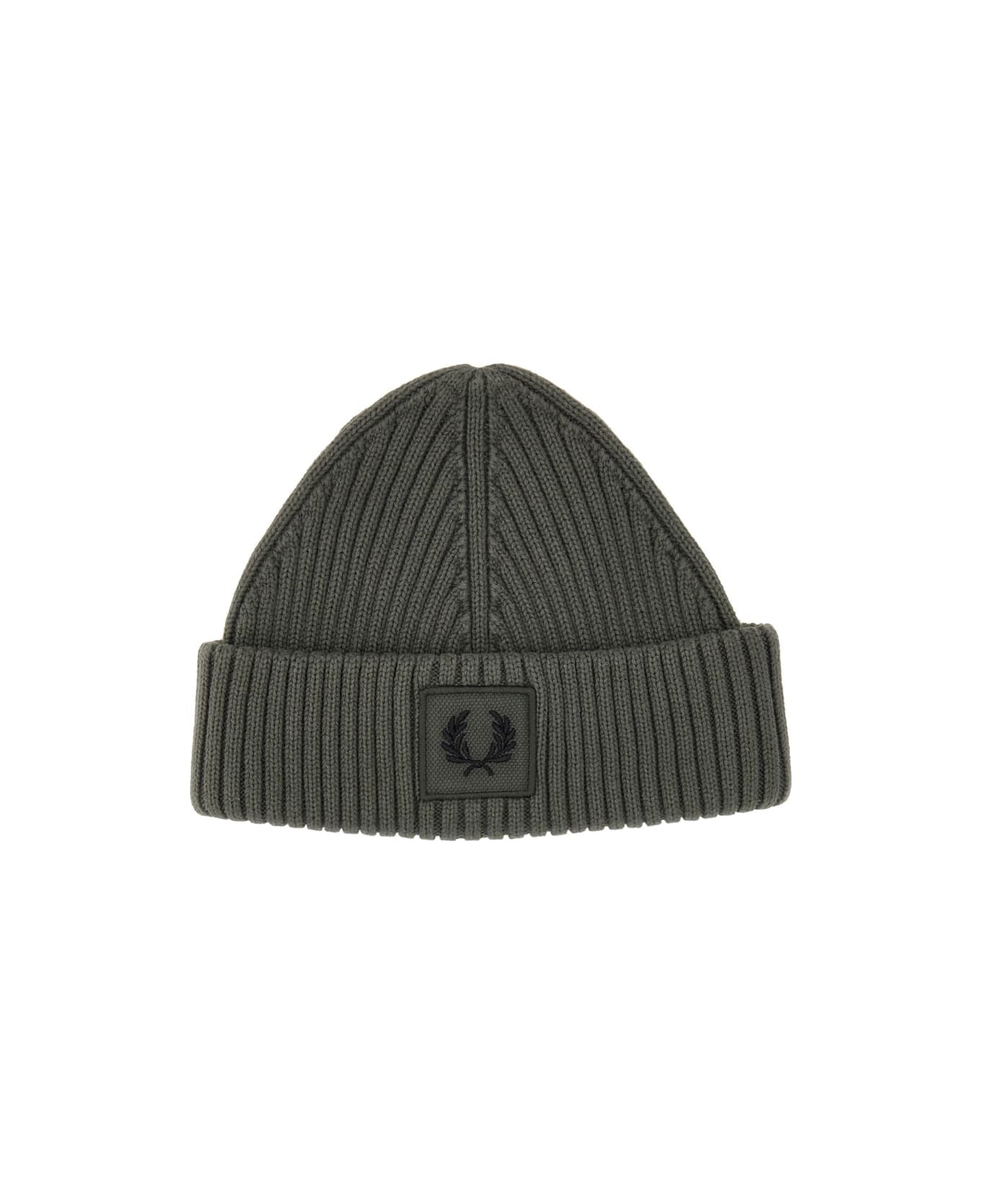 Fred Perry Beanie Hat With Logo - GREY