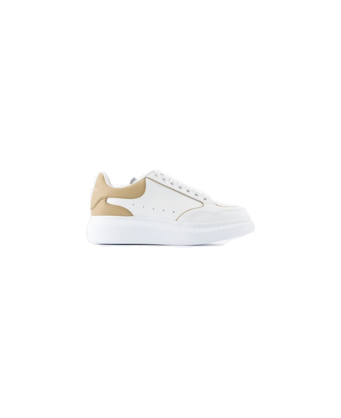 Alexander McQueen Oversized Low-top Sneakers - White スニーカー