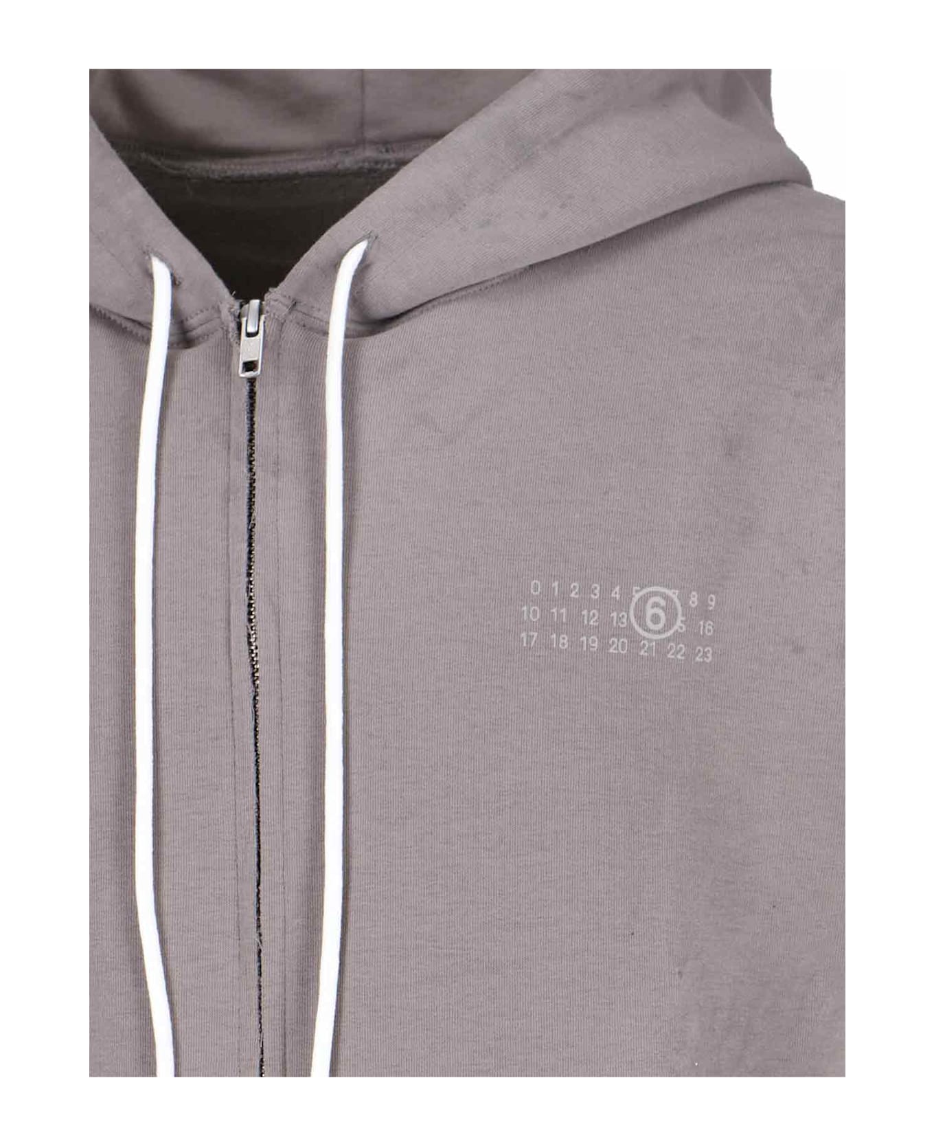 MM6 Maison Margiela 
numeric
 Zip Sweatshirt - Gray