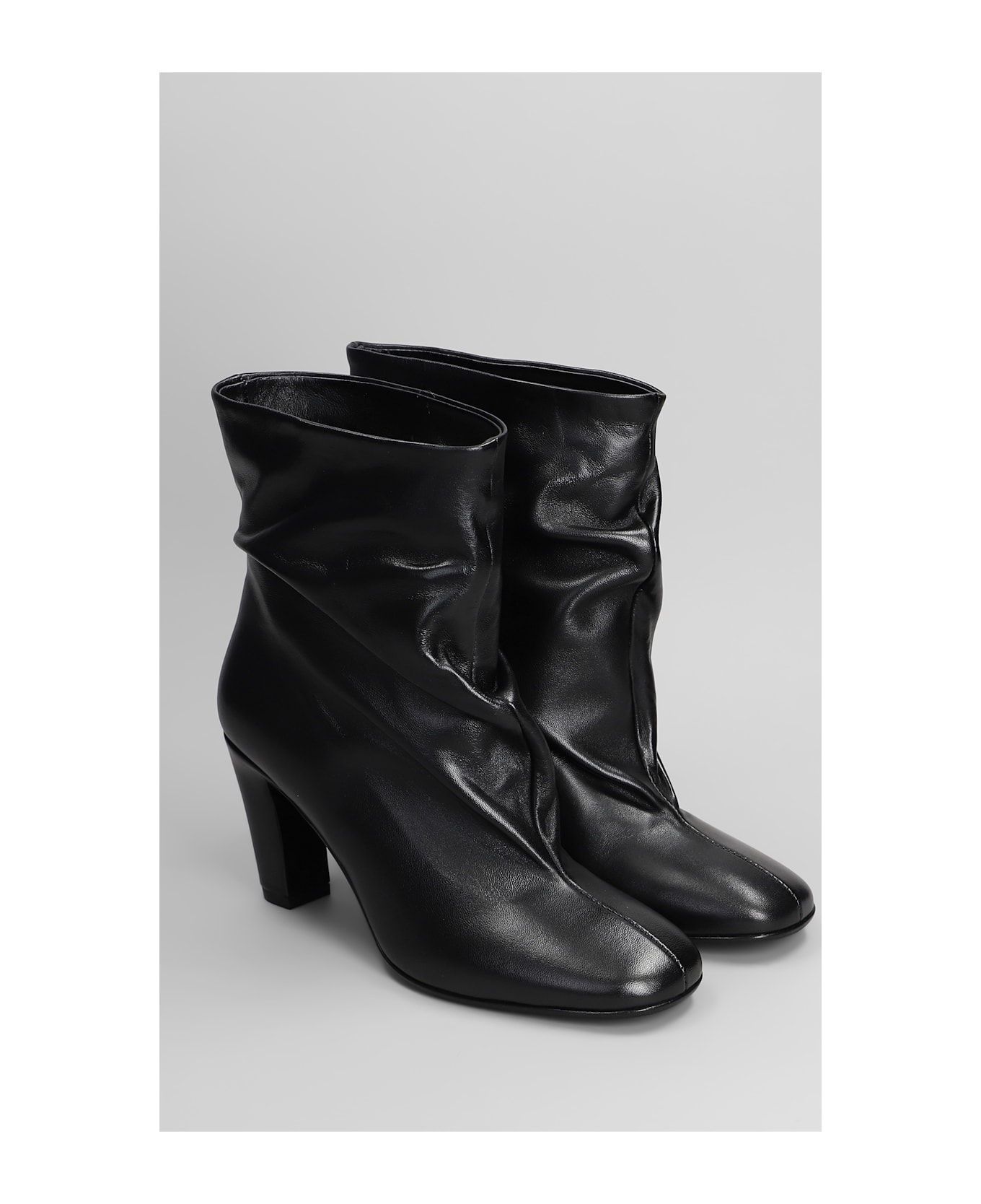 Strategia High Heels Ankle Boots In Black Leather - black