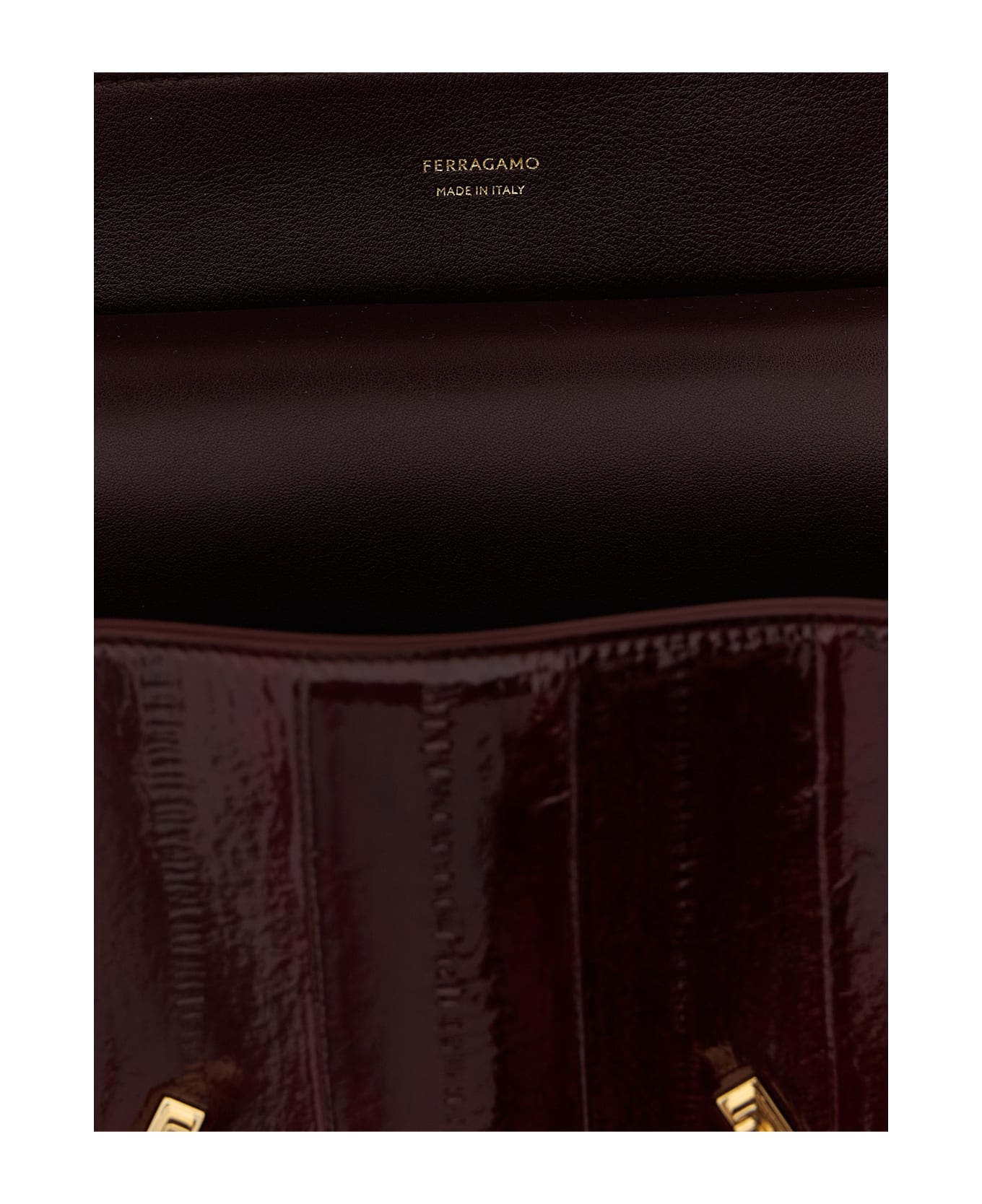 Ferragamo 
hug Soft (m)
 Shoulder Bag - Bordeaux
