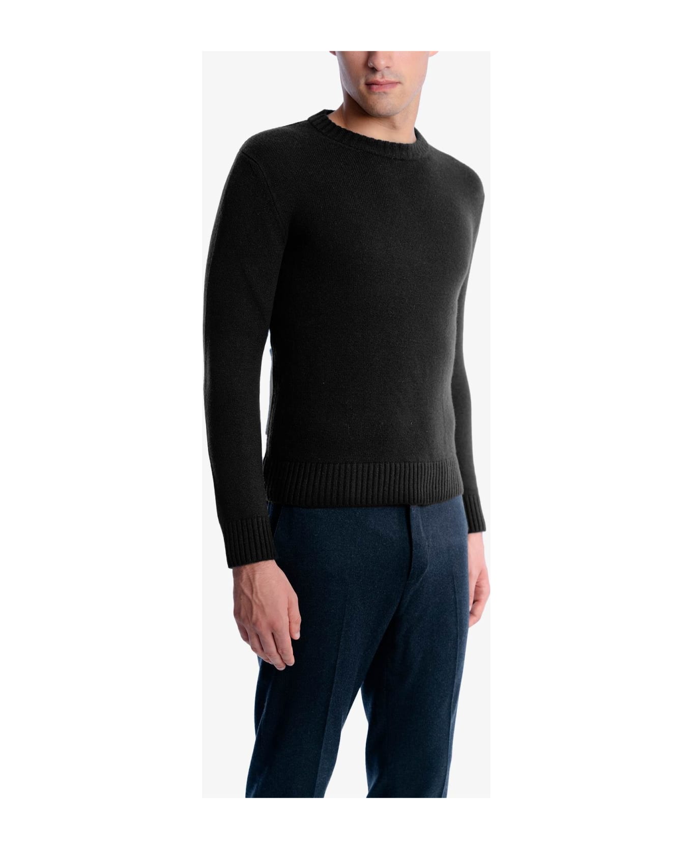 Larusmiani Crew Neck Sweater 'diablerets' Sweater - Black