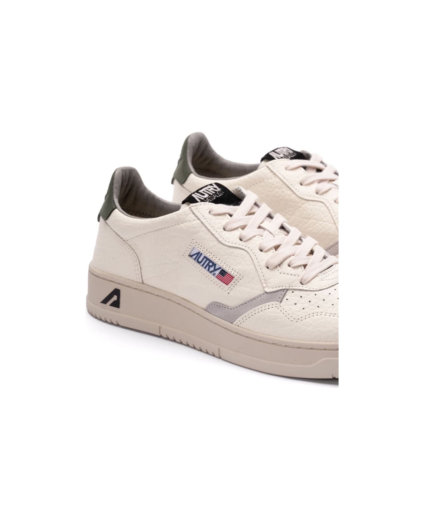 Autry Medalist Low Sneaker - Black